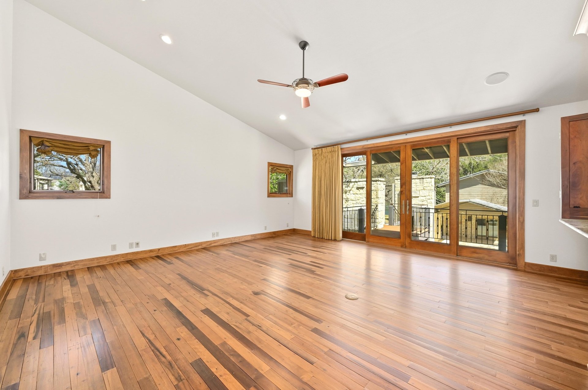 2908 Oestrick Lane 