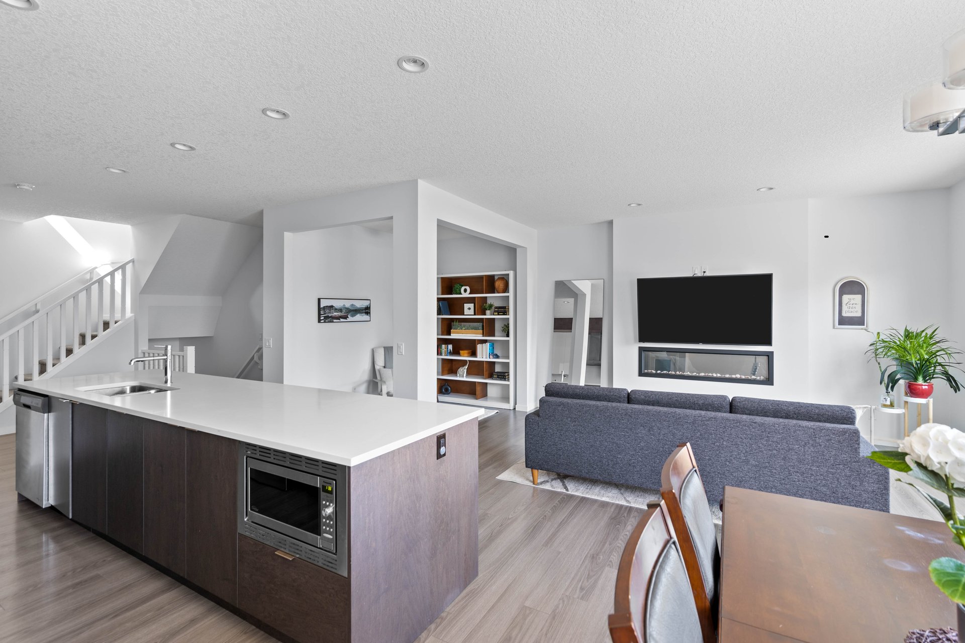 184 Auburn Glen Close SE