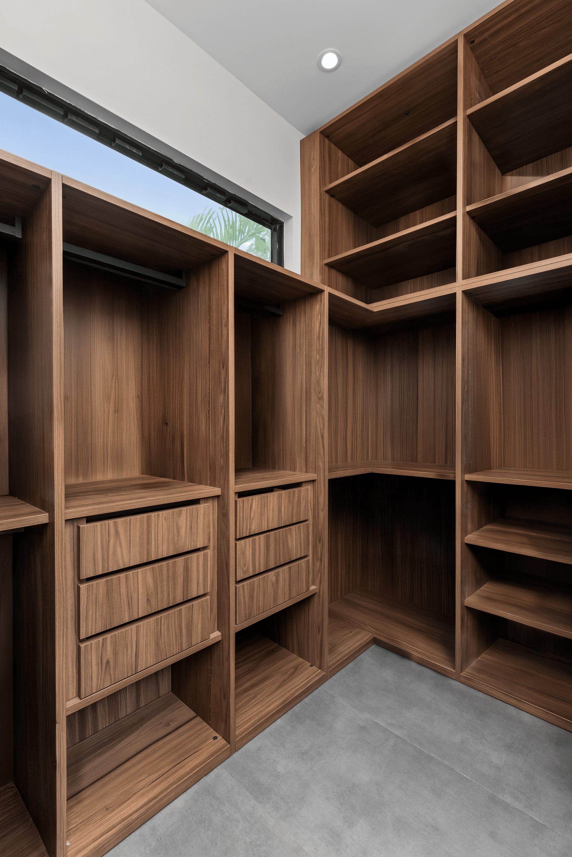 Spring Garden | Modern Luxury