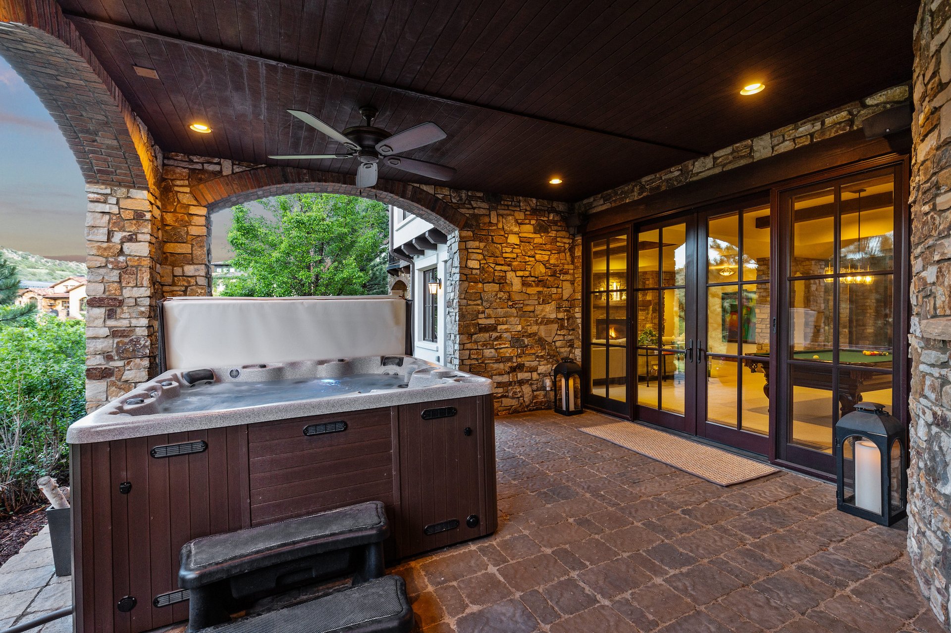 7208 Raphael Lane