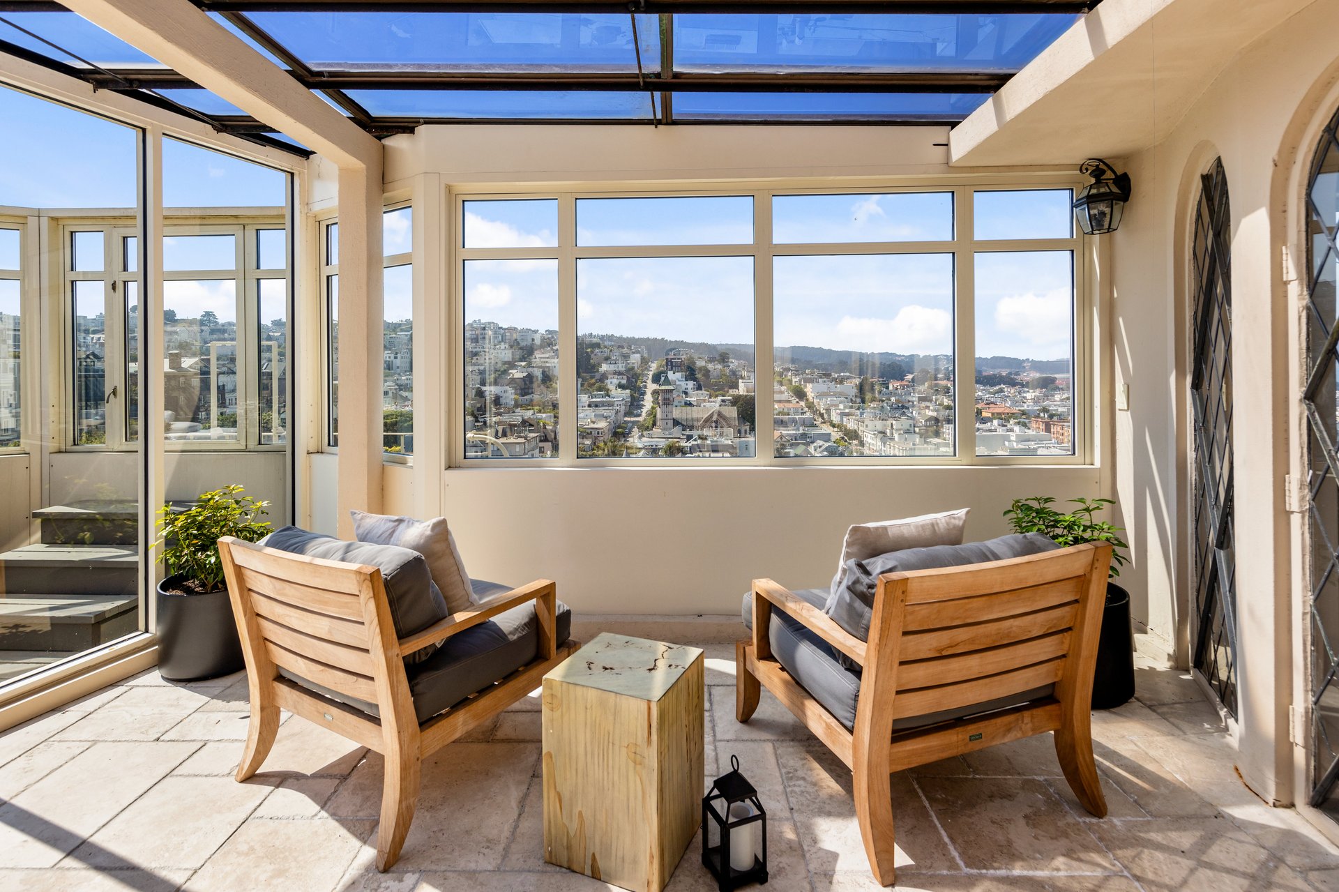 2100 Green Street Penthouse
