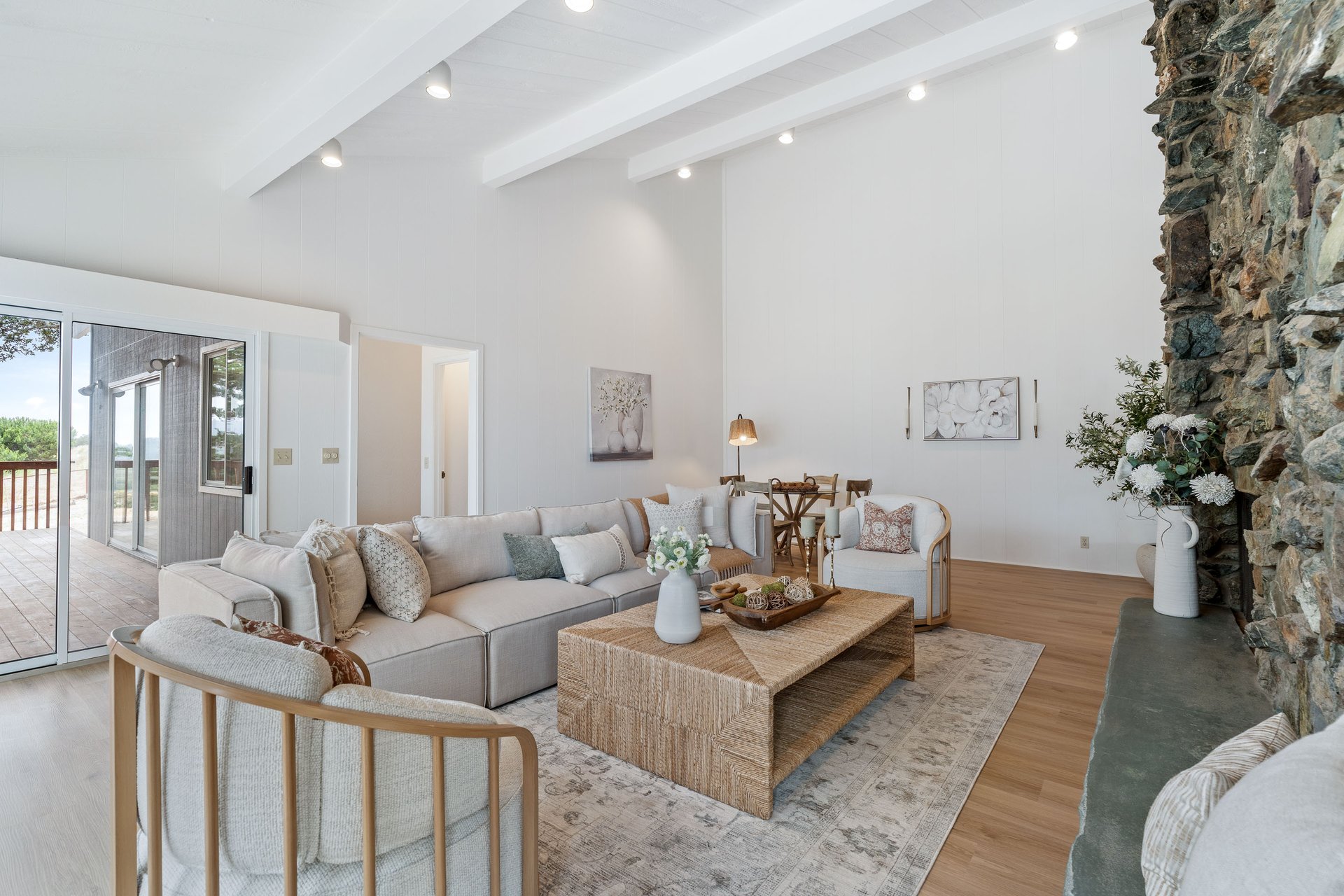 6965 Carmel Valley Road