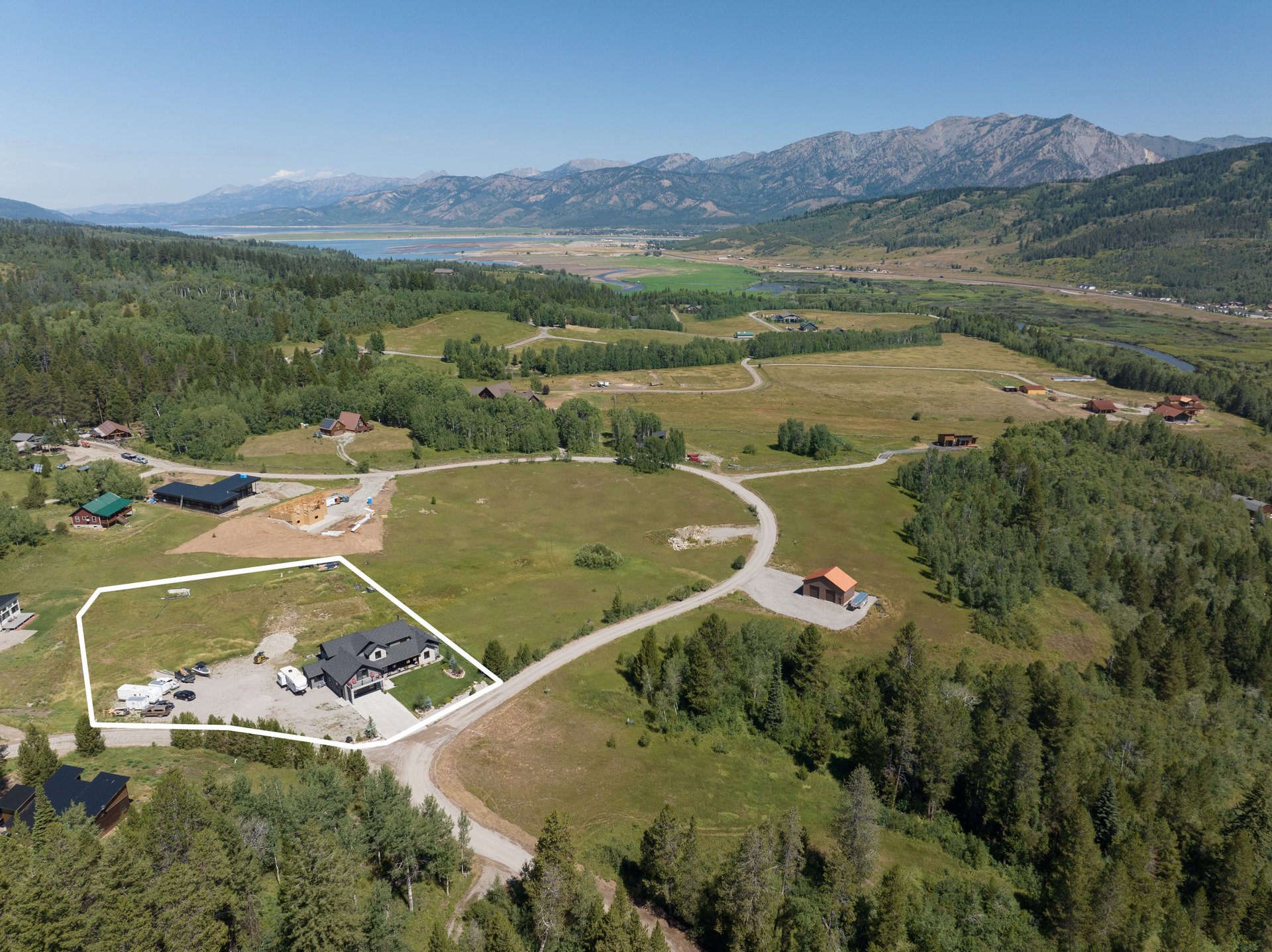 86 CARIBOU FOREST Drive