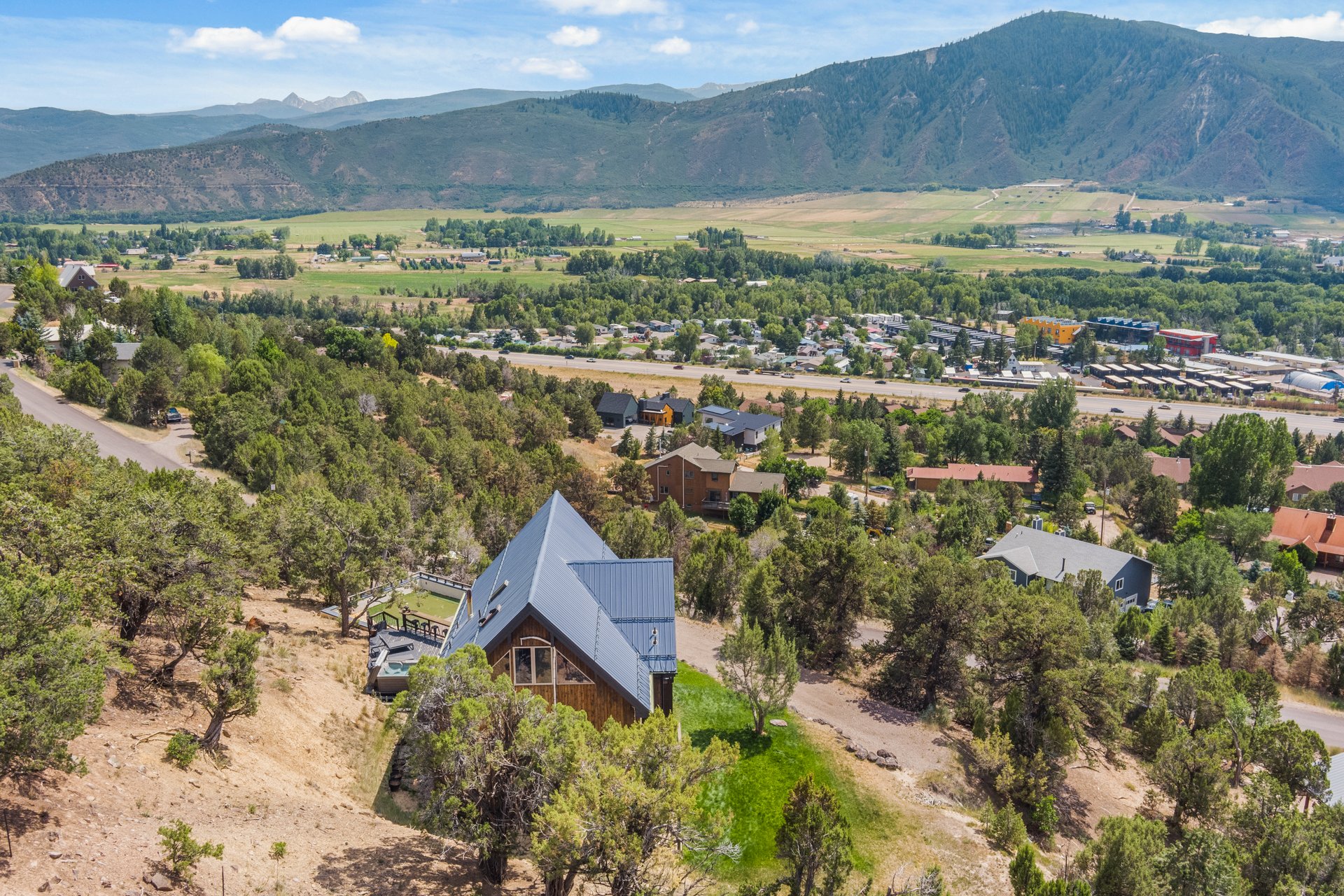 Centrally Located Mountain Chalet in Basalt 