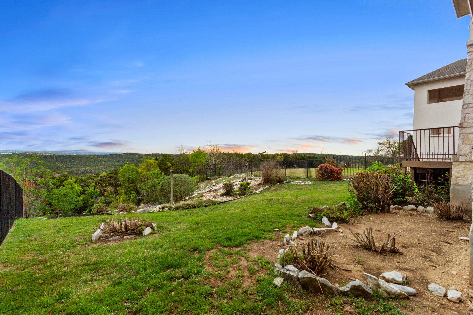 5724 Brittlyns Ct, Austin, TX 78730
