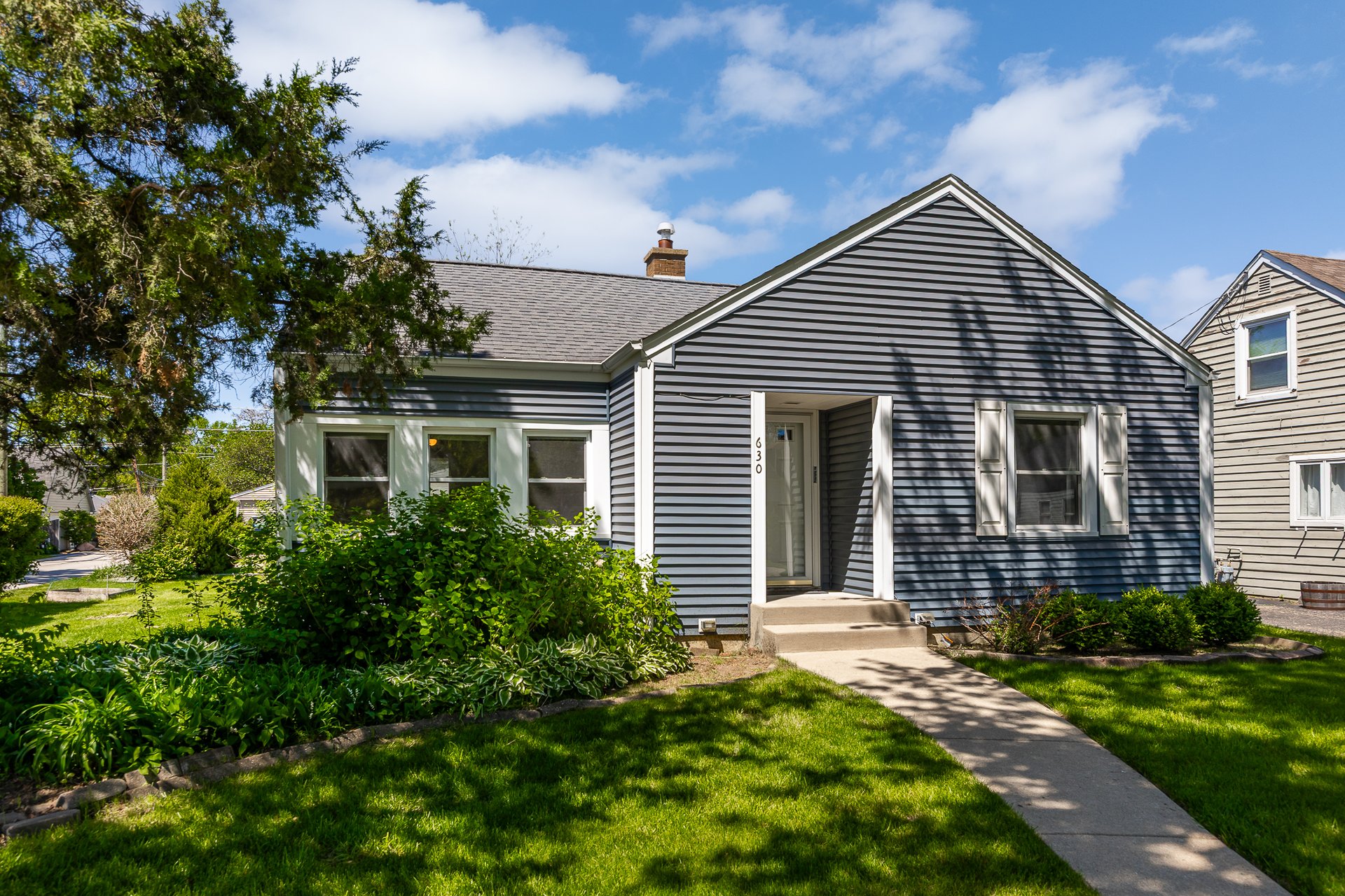 630 Wilson St, Downers Grove