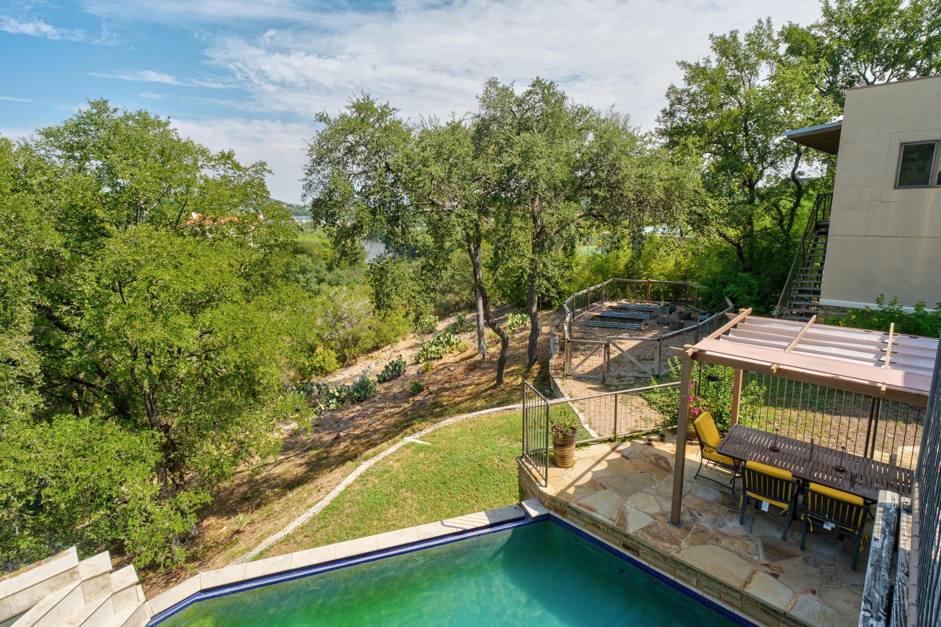 102 Canyon Circle West