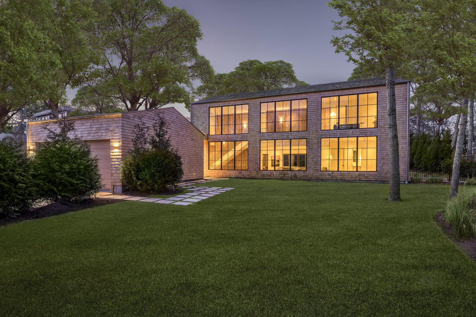 11 Oyster Shores Road