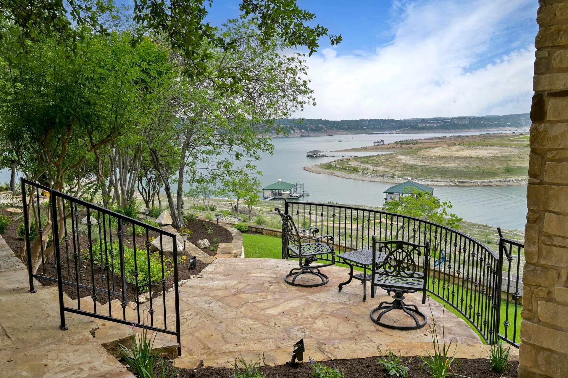 1333 Osprey Ridge Loop