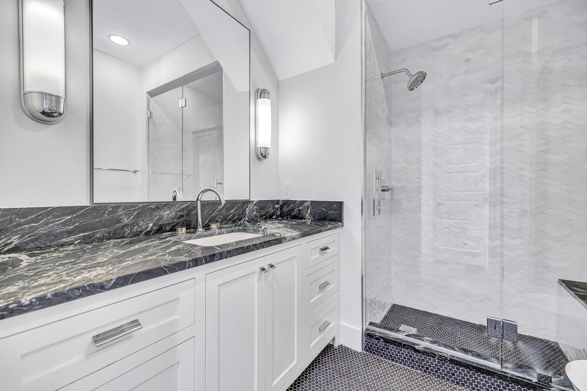 5729 Krause Ln. Unit 18