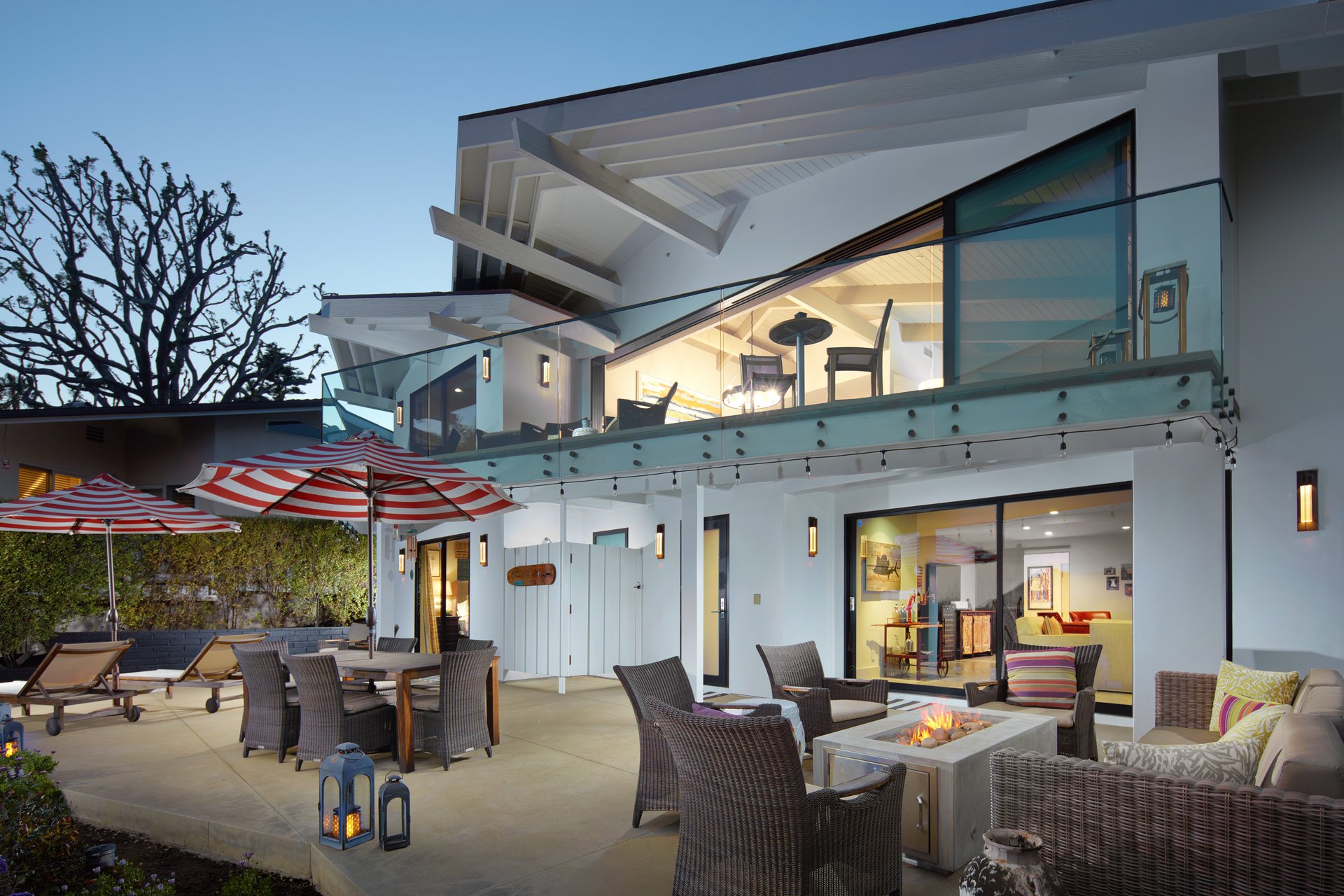 140 Crescent Bay Drive