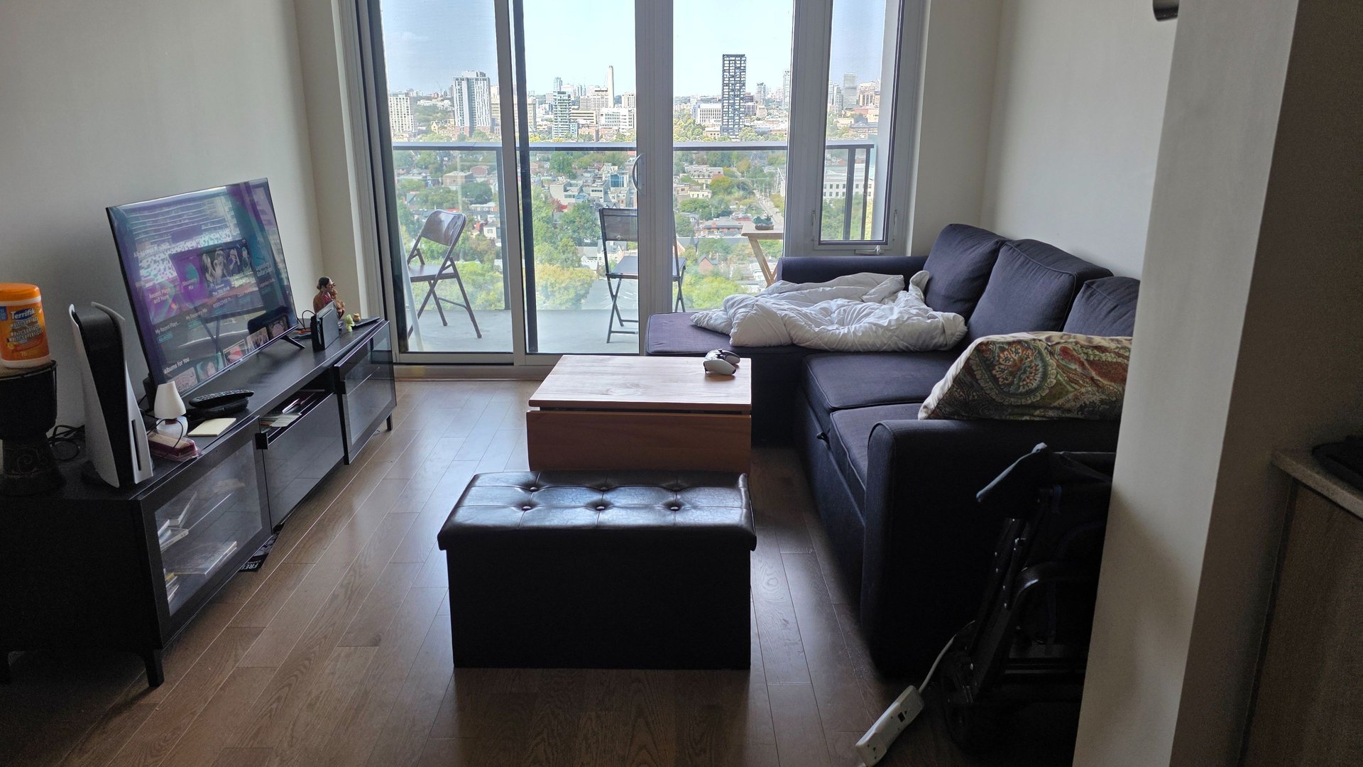330 Richmond Street W Unit: 2312