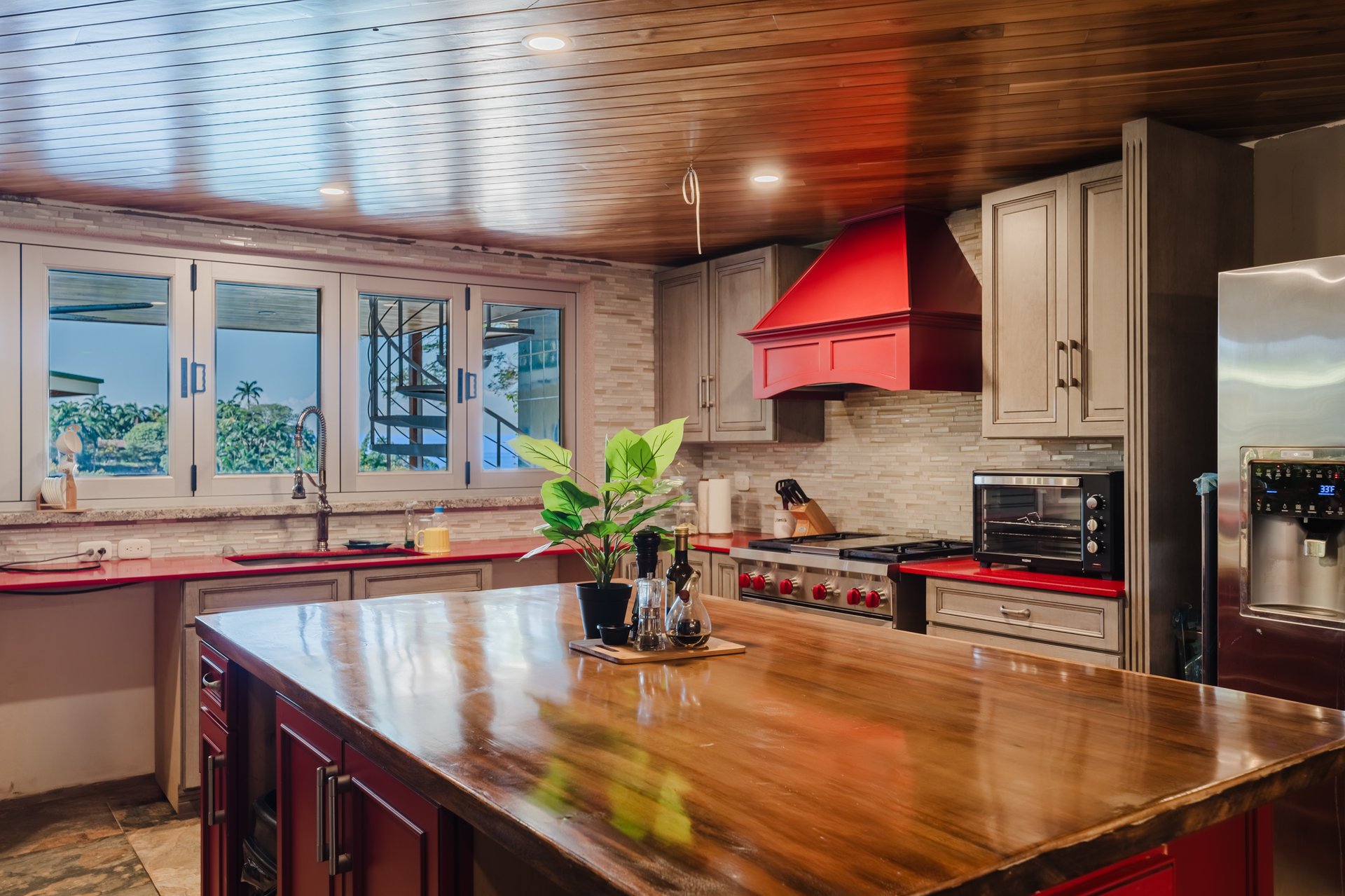 The Lodge - 8 Bedroom Multi-Family Estate with Stunning Marina Views