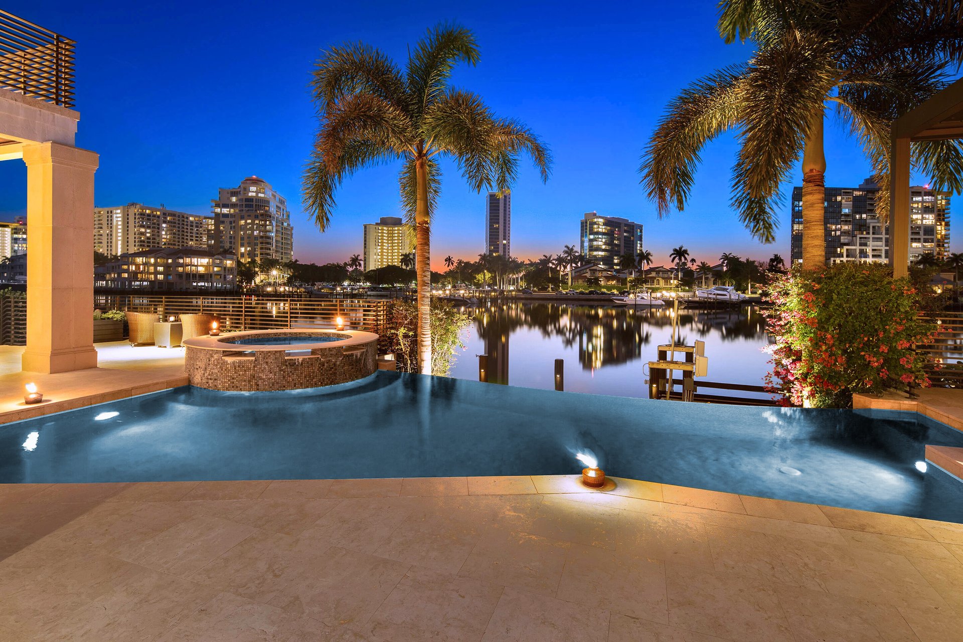PARK SHORE