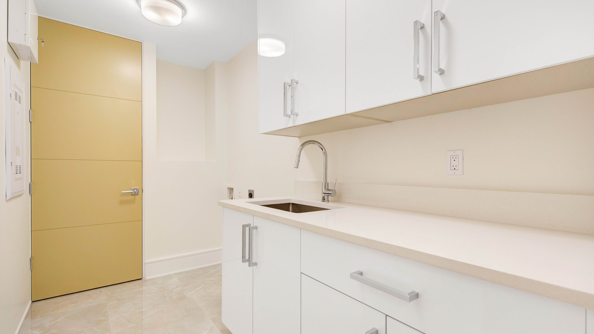 147 S Interlachen Ave Unit 301