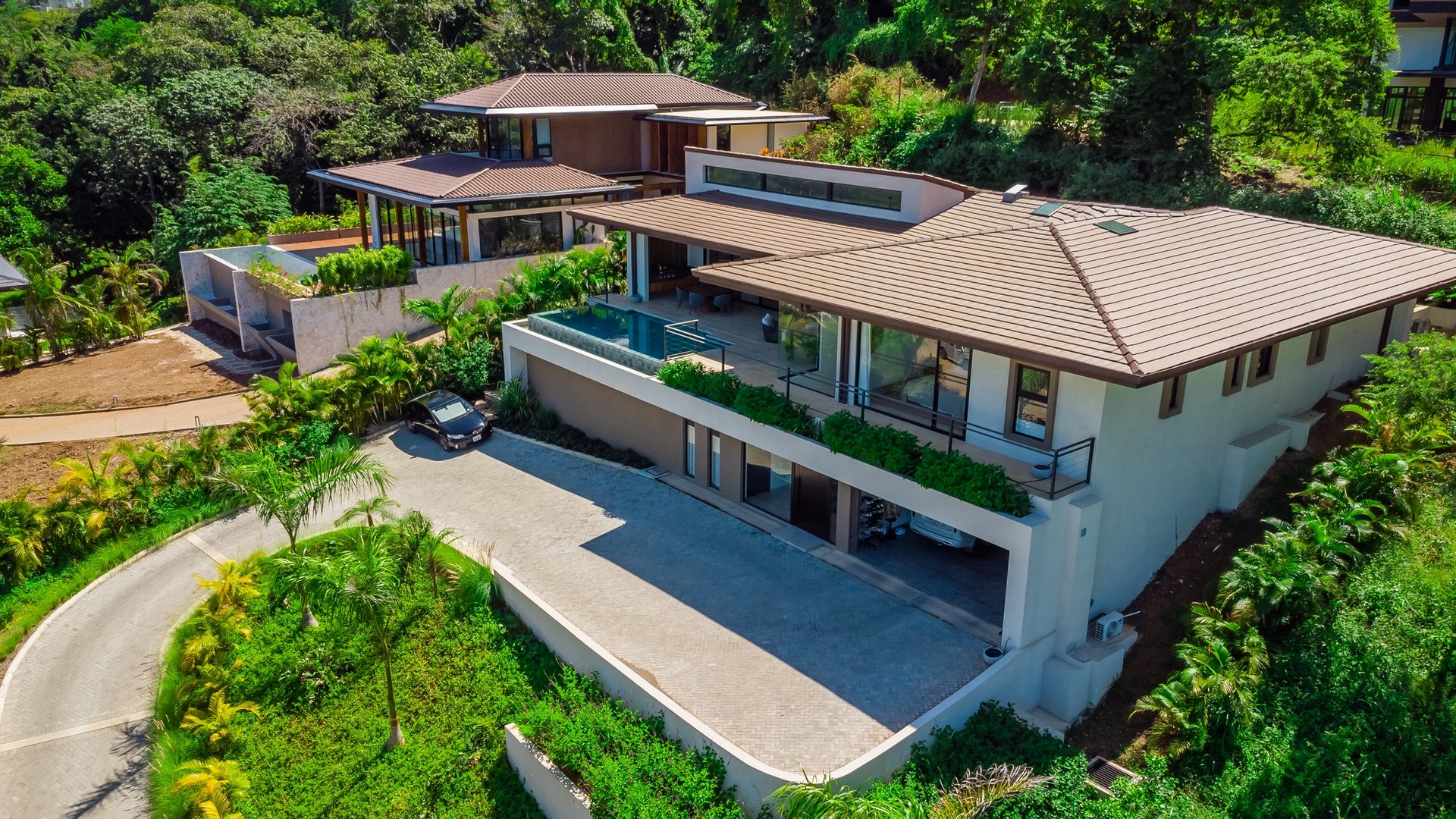 Casa Aura: Modern Luxury with Ocean Views in Reserva Conchal