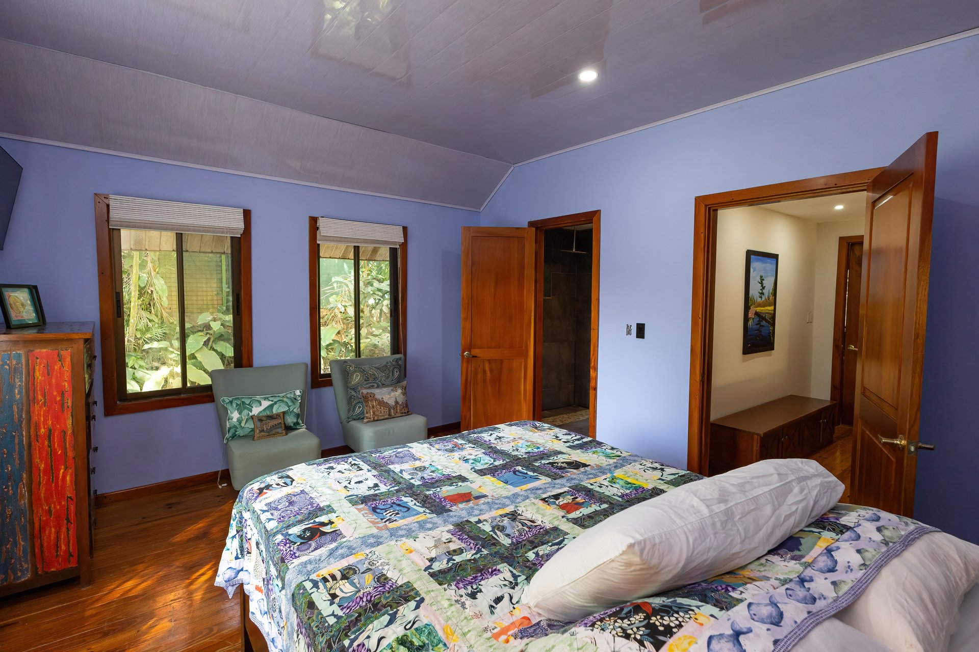 Casa Hermanas: Jungle Retreat with Pool, Guest Studio & Income Potential for Sale in Manuel Antonio