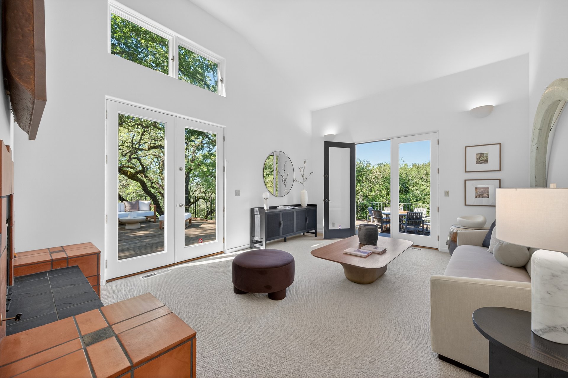 25 Wood Acres Ct