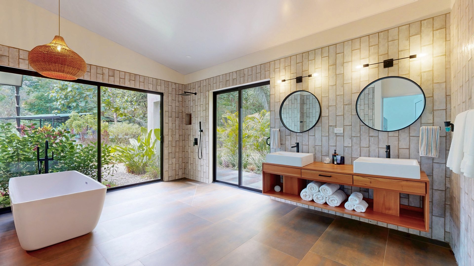 Casa Oropéndula - Modern Jungle Home for Sale Near Dominical, Costa Rica | 3BR, 2.5BA, 3.44 Acres with Creek