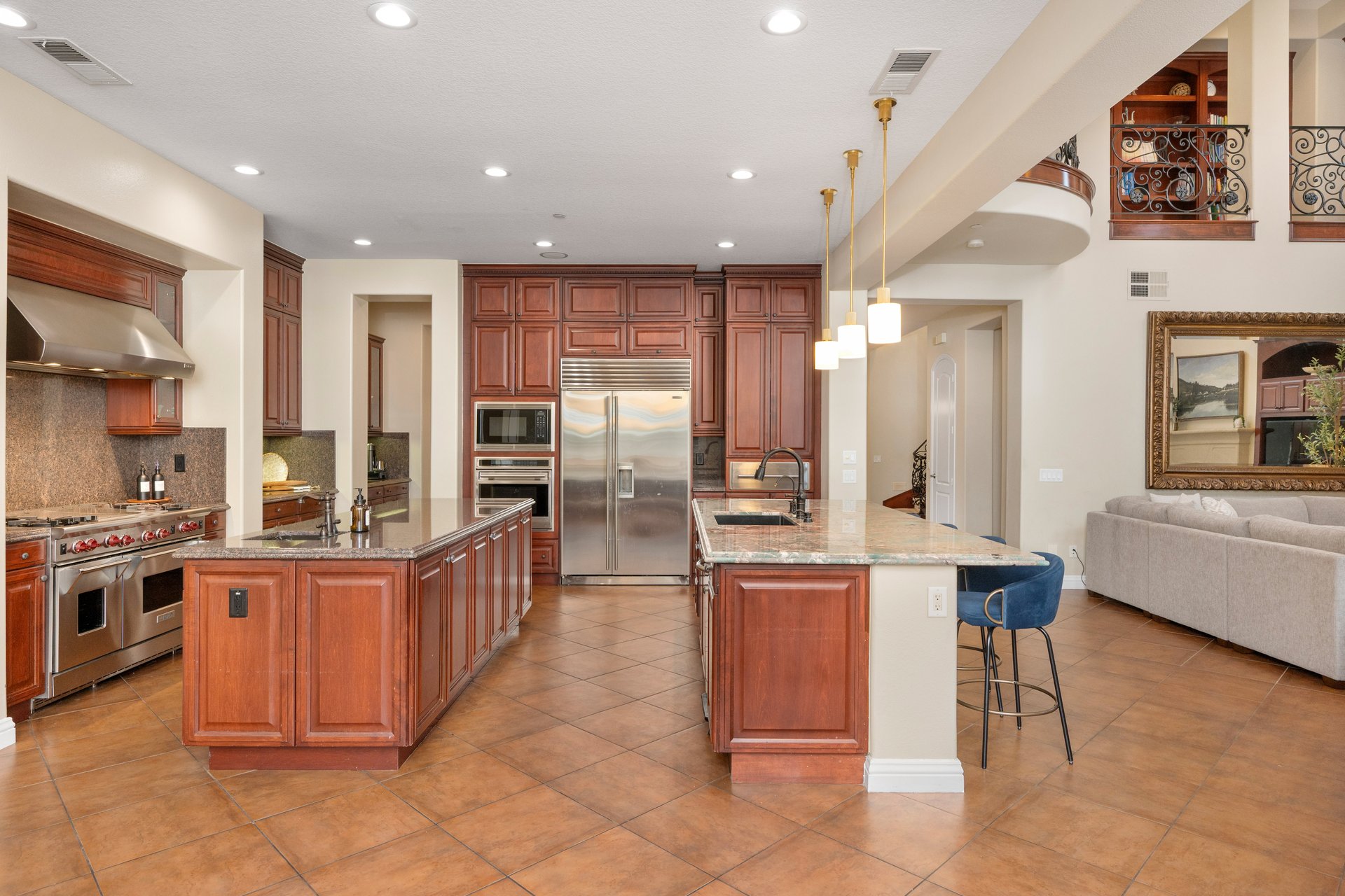 4394 Hiwassee