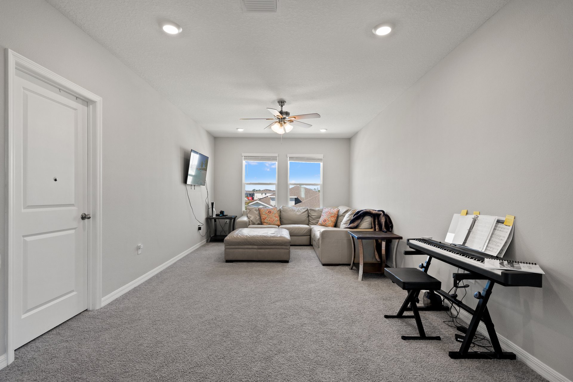 6199 WANDERING WILLOW DR