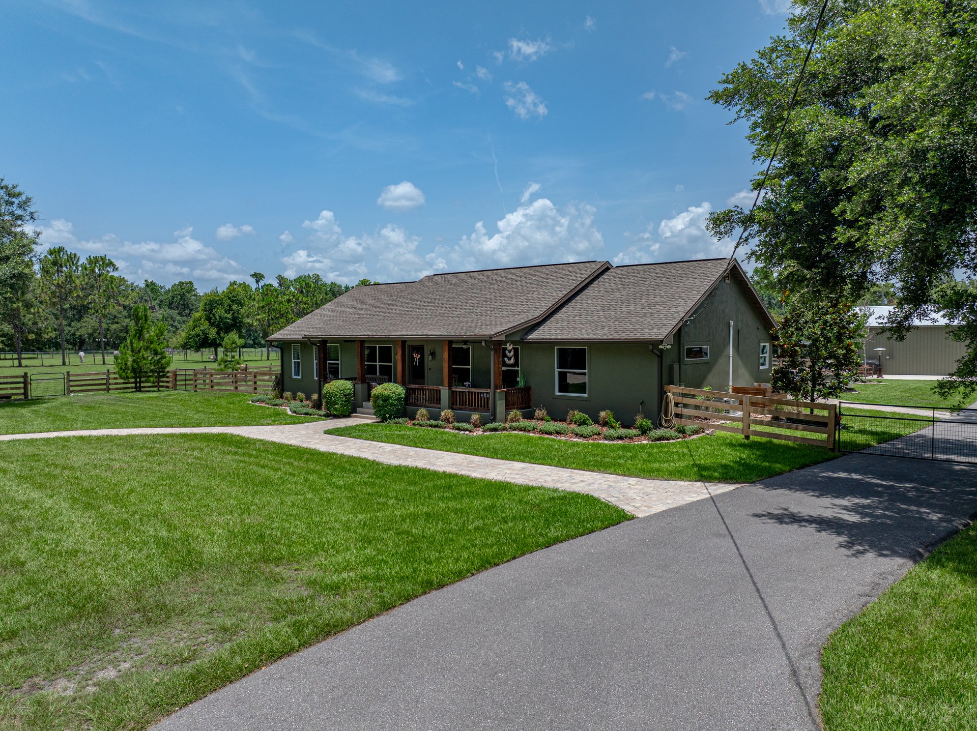 3412 ACE LN