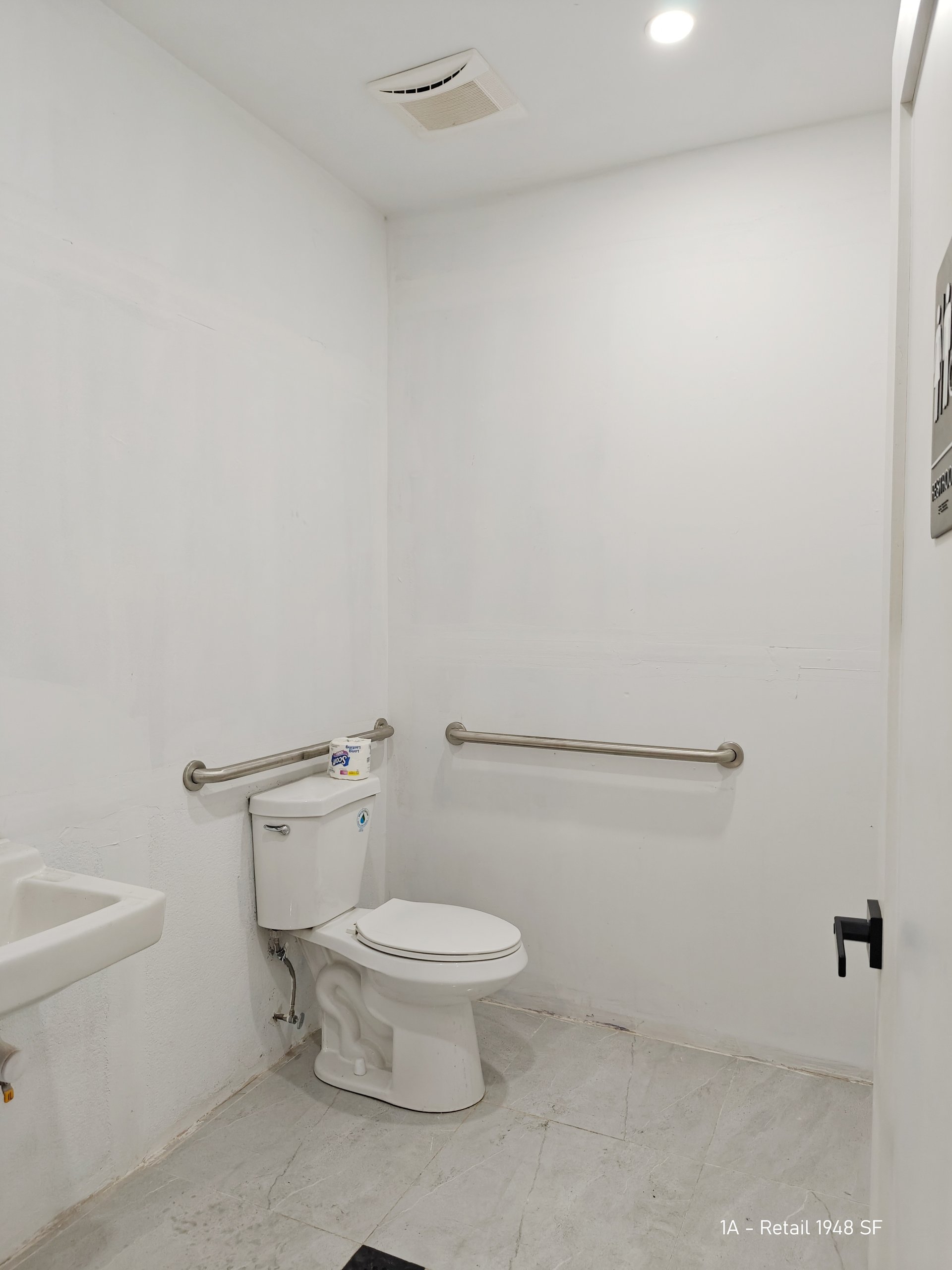 1A @ 1546 Broadway