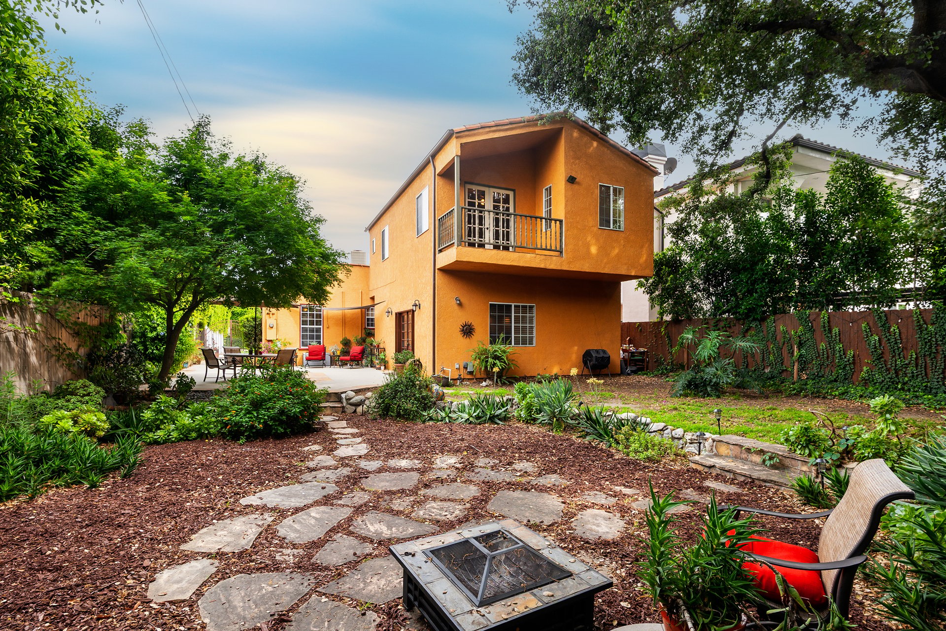 4333 Vantage Ave, Studio City