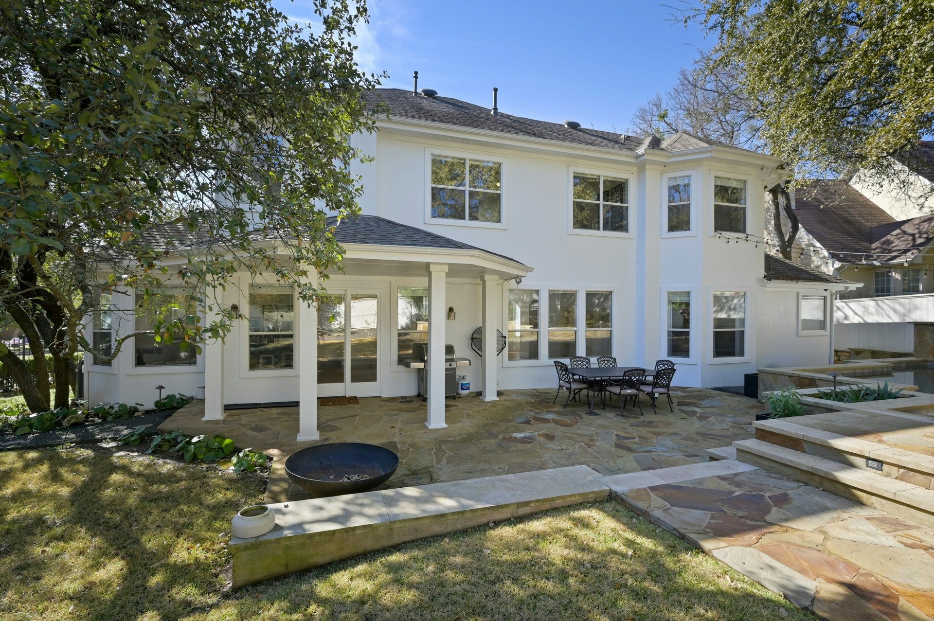 6615 Dogwood Creek 