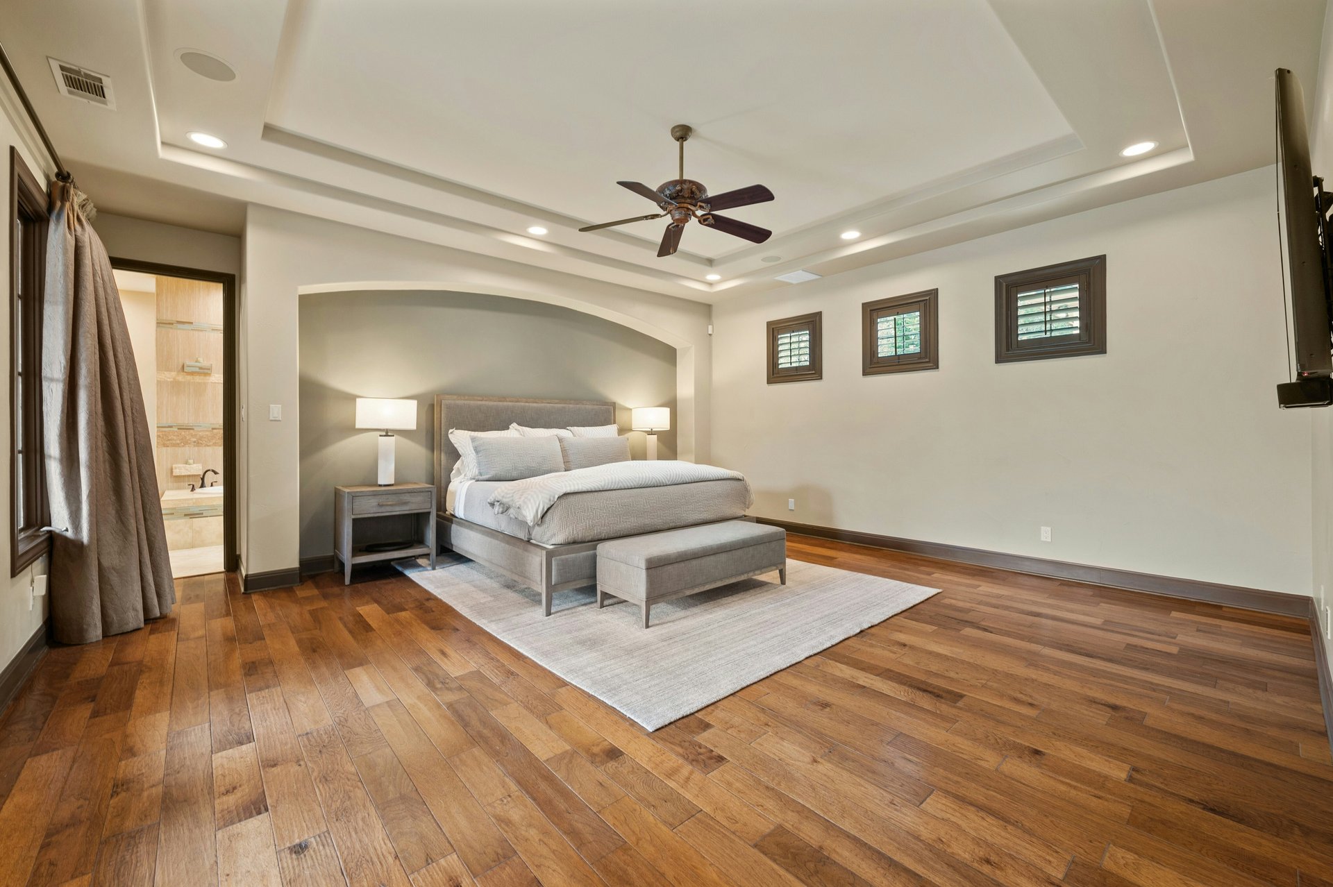 10213 Amwell Cove