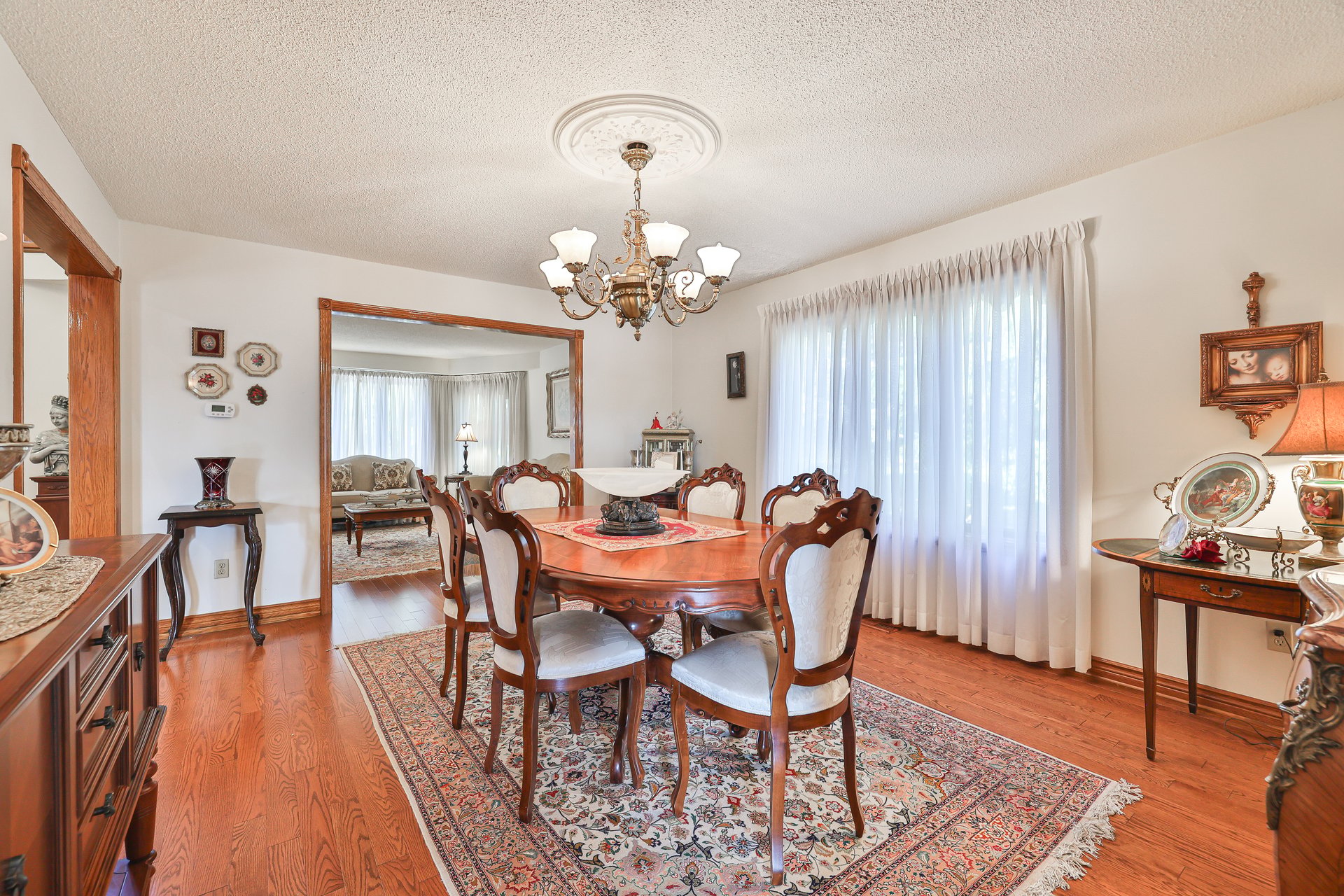 SOLD: Magnificent Estate 