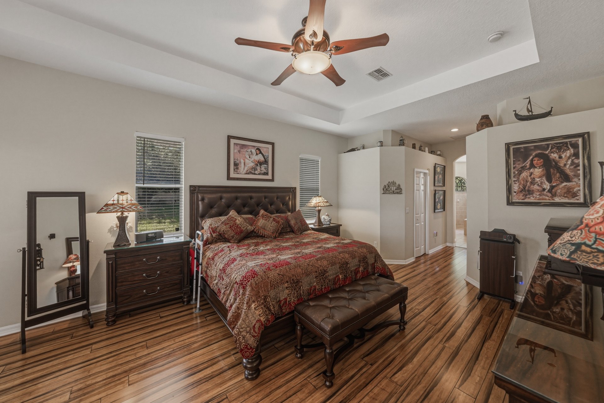13304 THOROUGHBRED DR