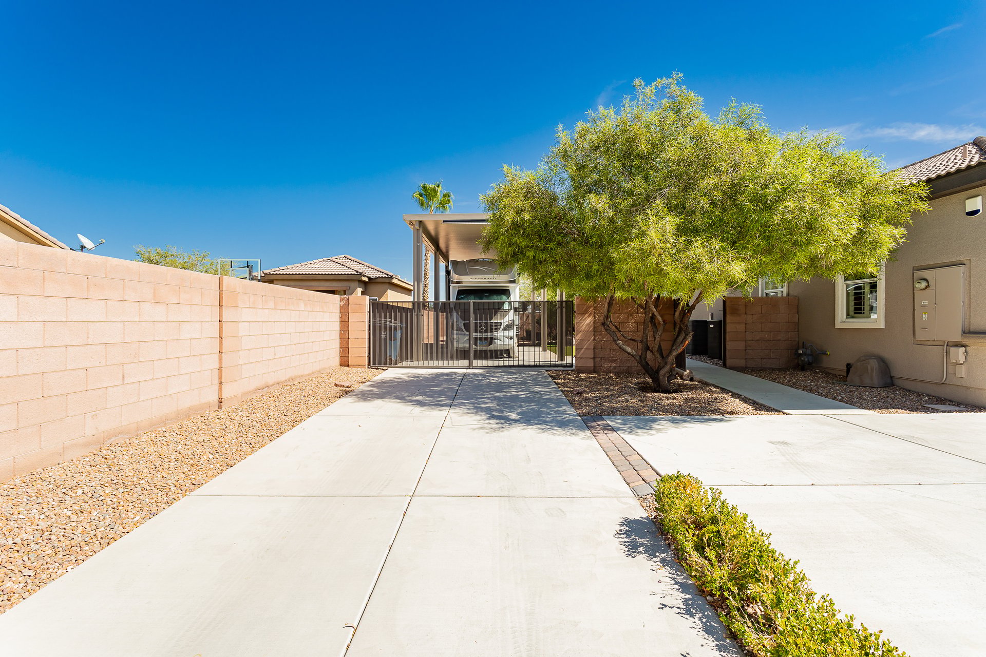 7808 Garden Stream Court