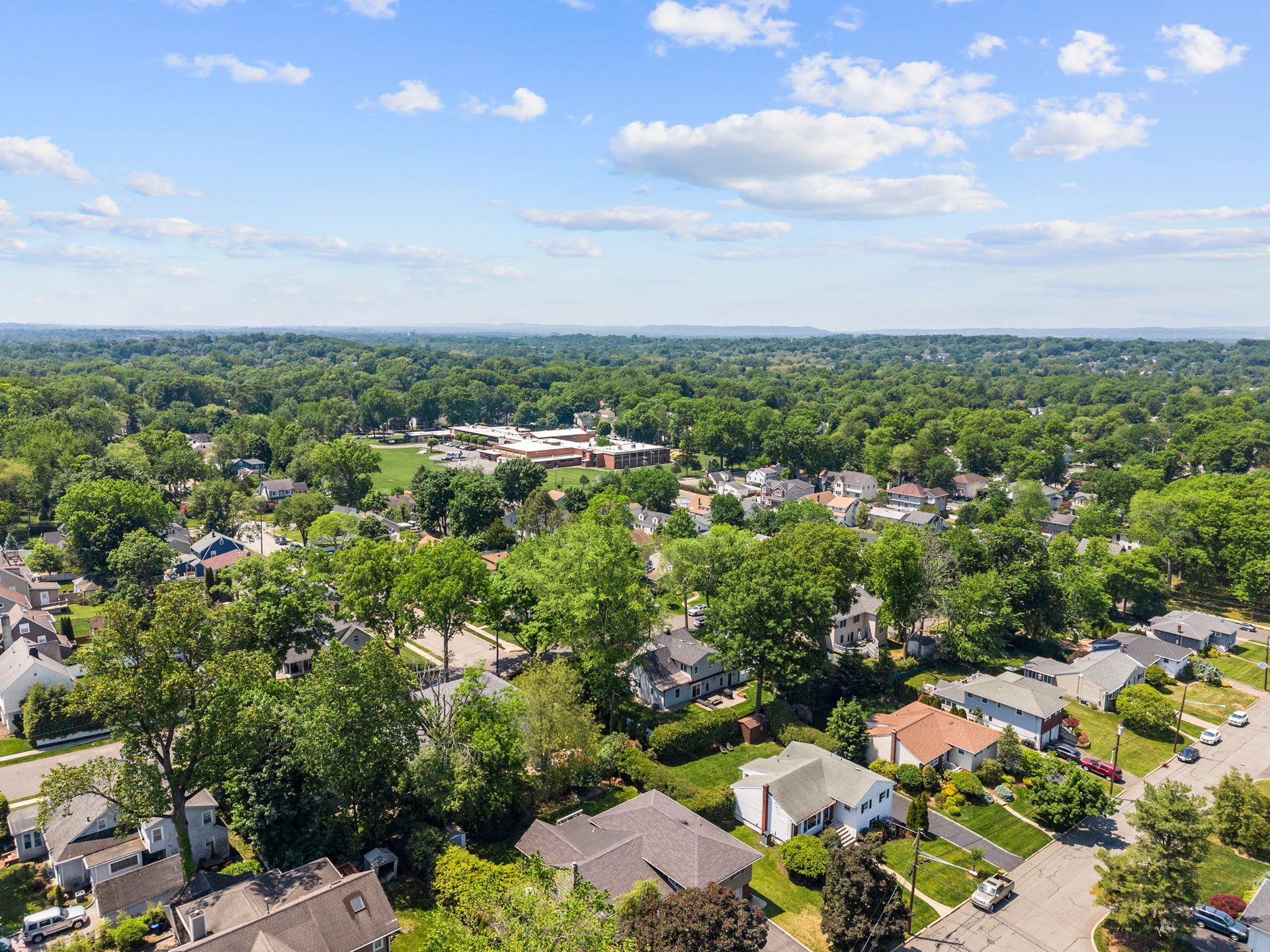200 Hillside Ave, River Edge, NJ 07661