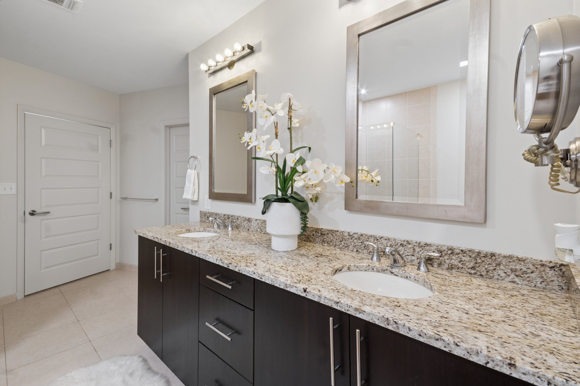 1080 Peachtree Street NE Unit 3215