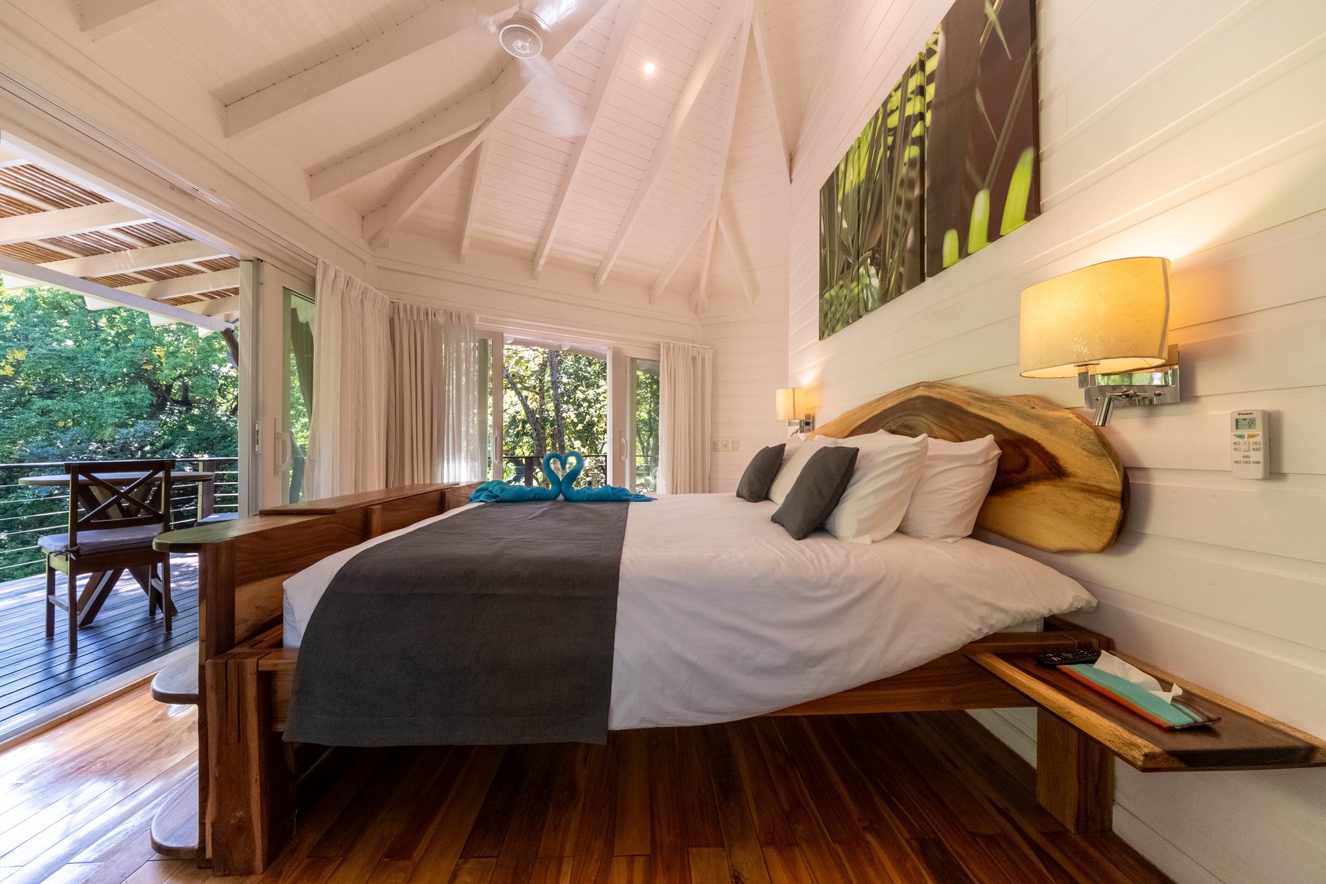 Mikado Natural Lodge | Turnkey Eco Lodge with Ocean Views & Expansion Potential in Guanacaste