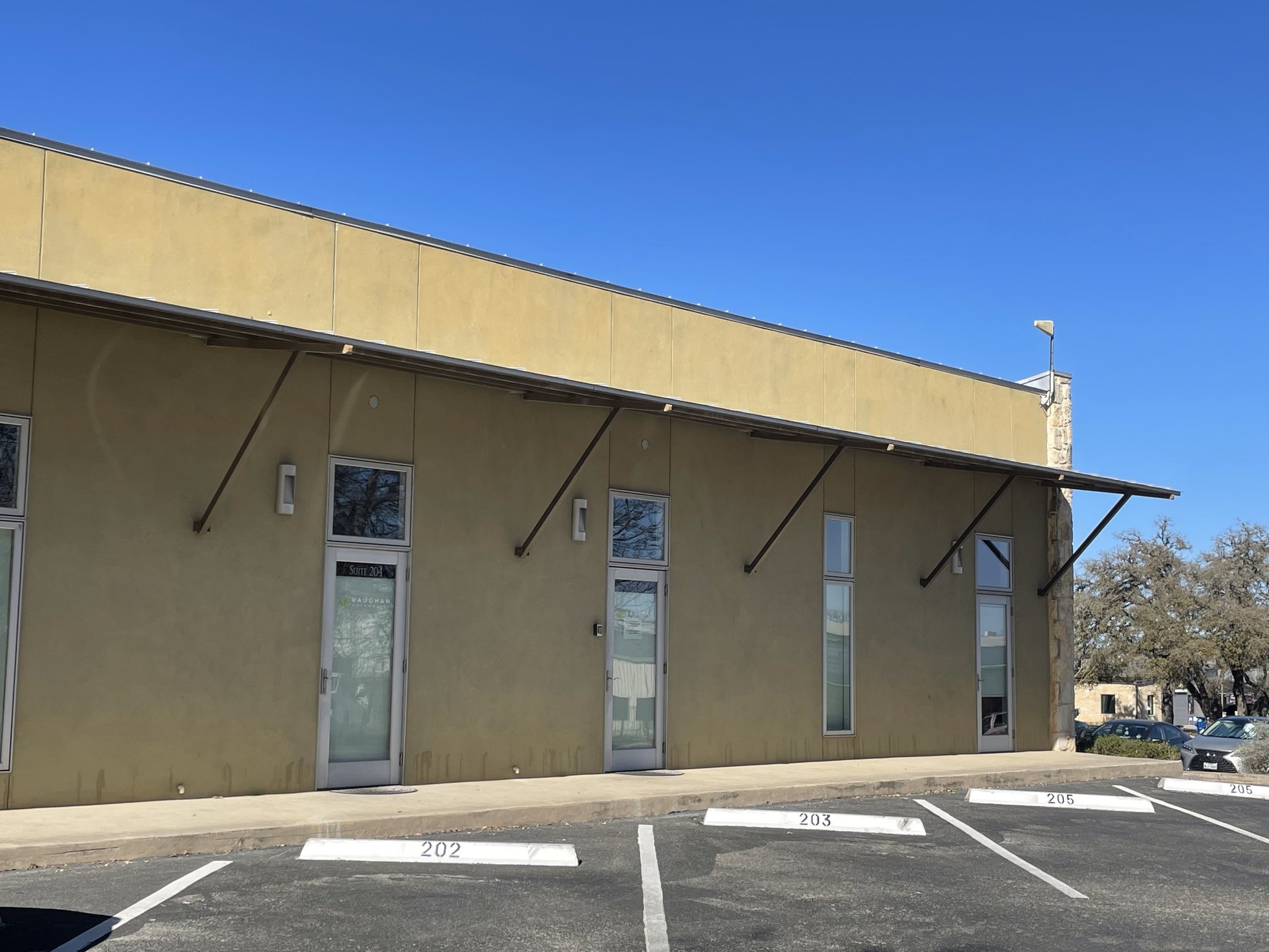 Scenic Loop Business Park | JUST LEASED