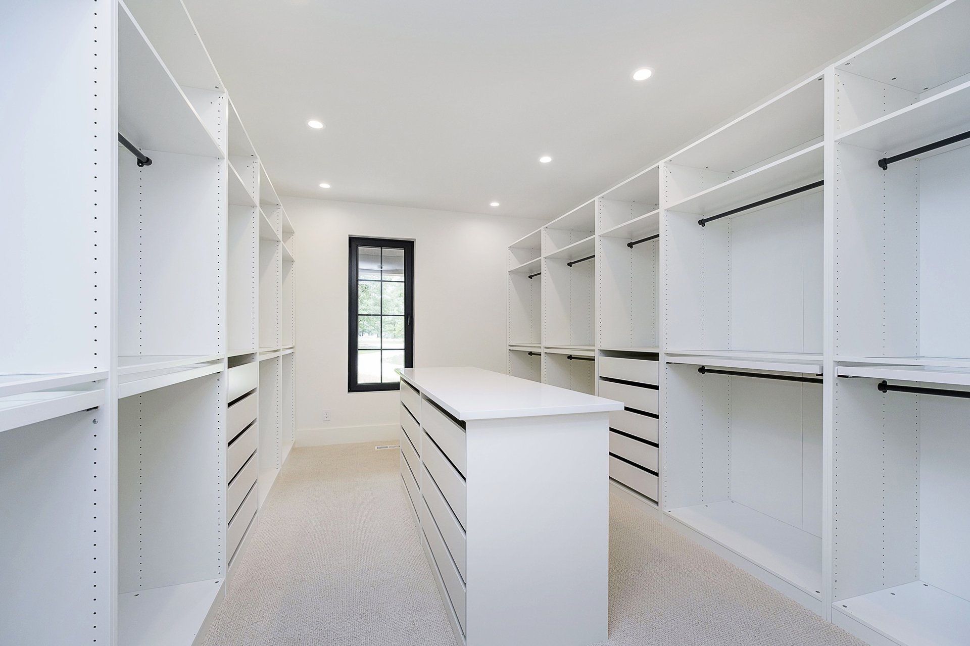 1255 W 161st Street