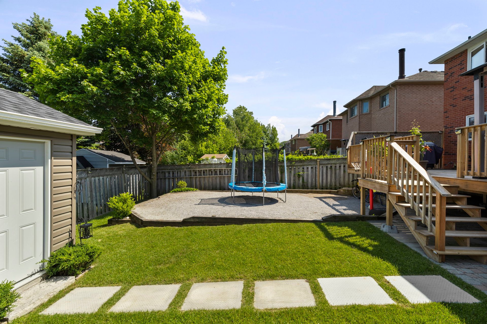 90 Bishop Drive, Barrie