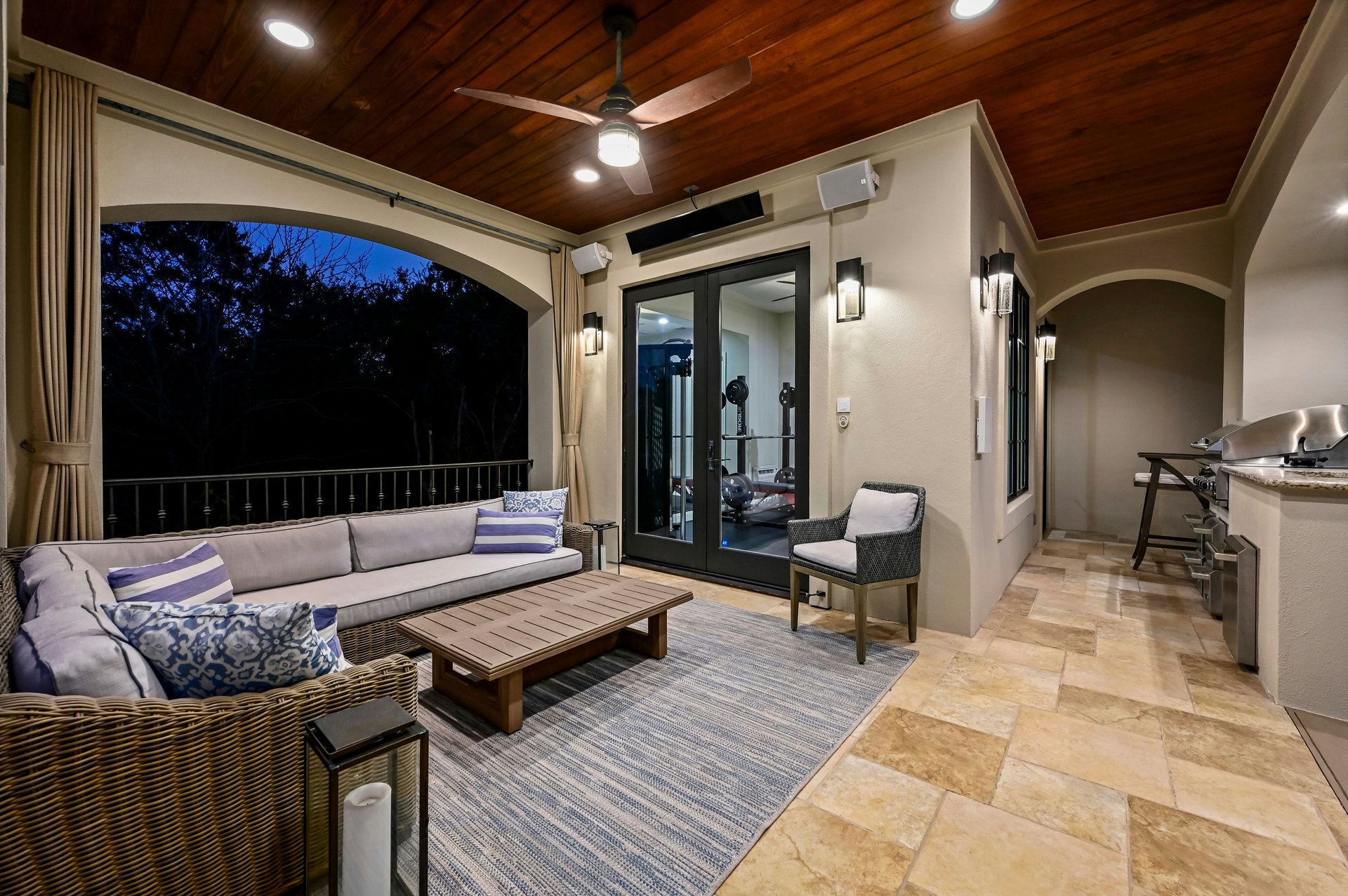 10213 Amwell Cove