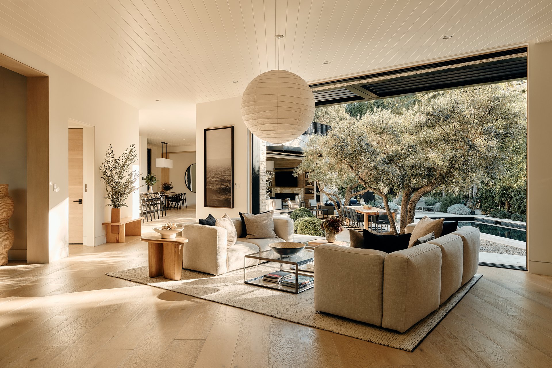 1054 Angelo Dr, Beverly Hills