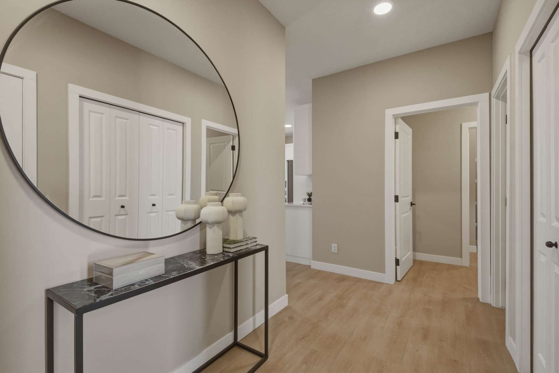 135 Belvedere Crescent SE
