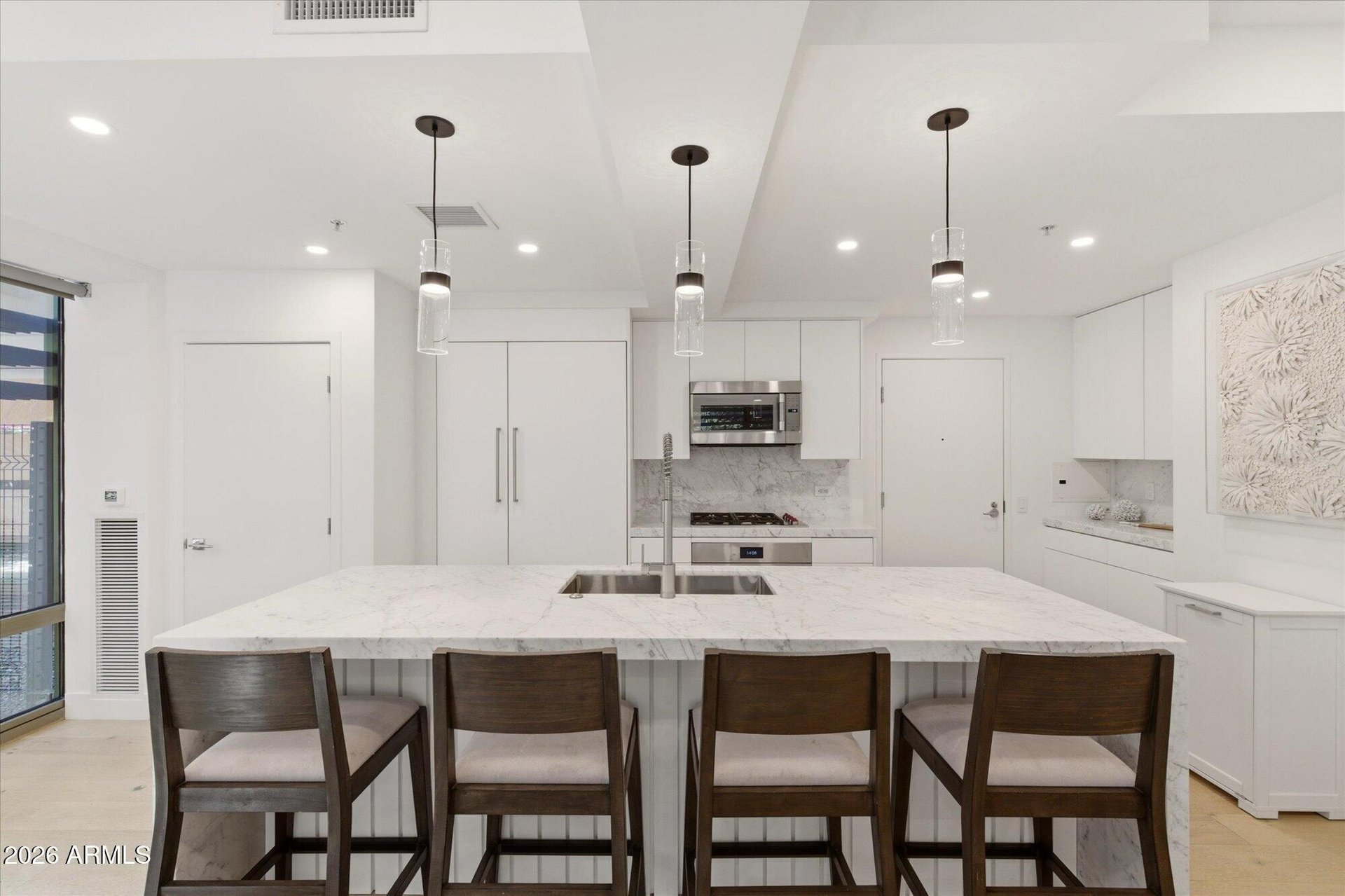 7131 E Rancho Vista Dr, #1001