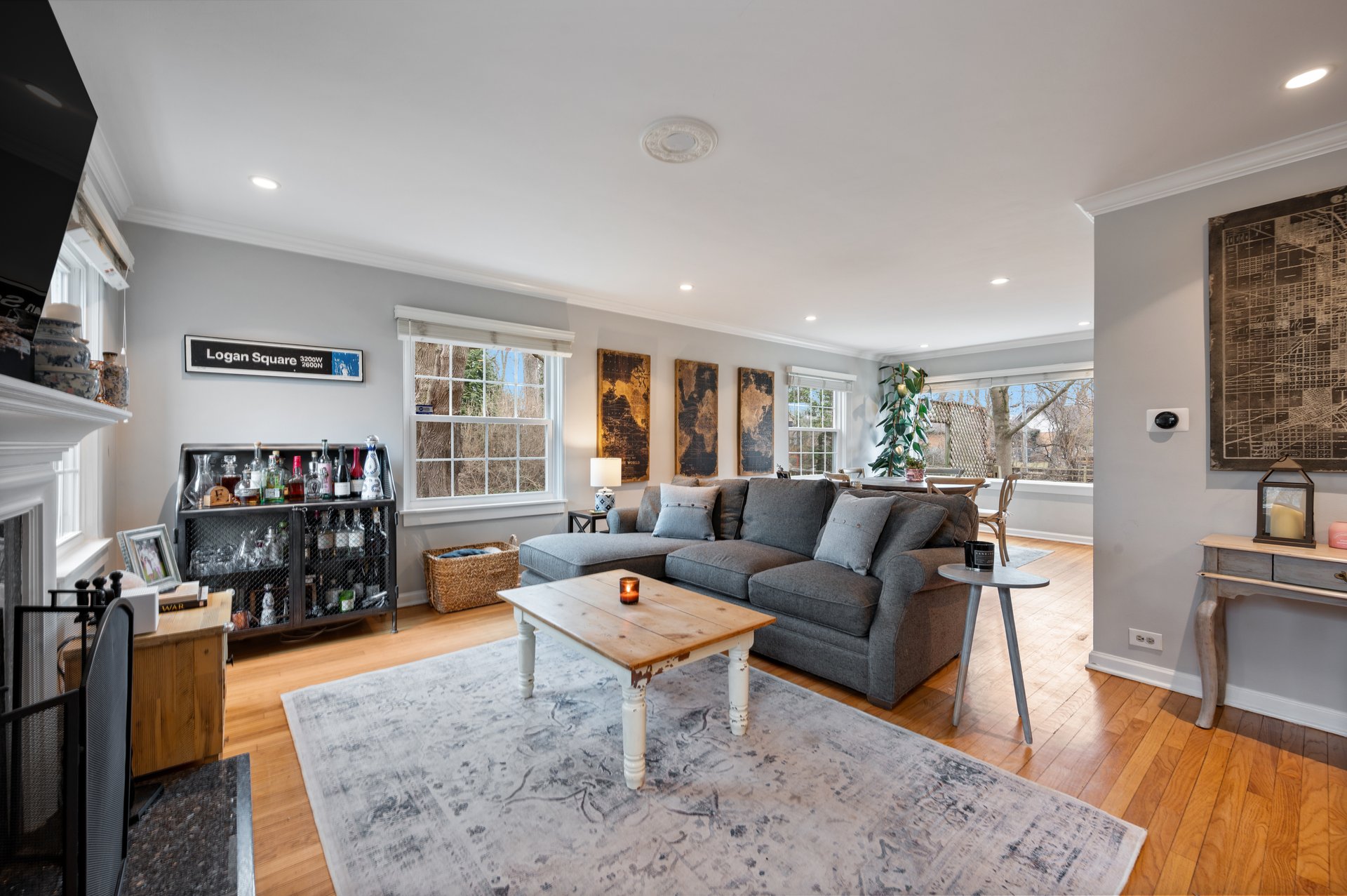 530 Woodland Lane South 