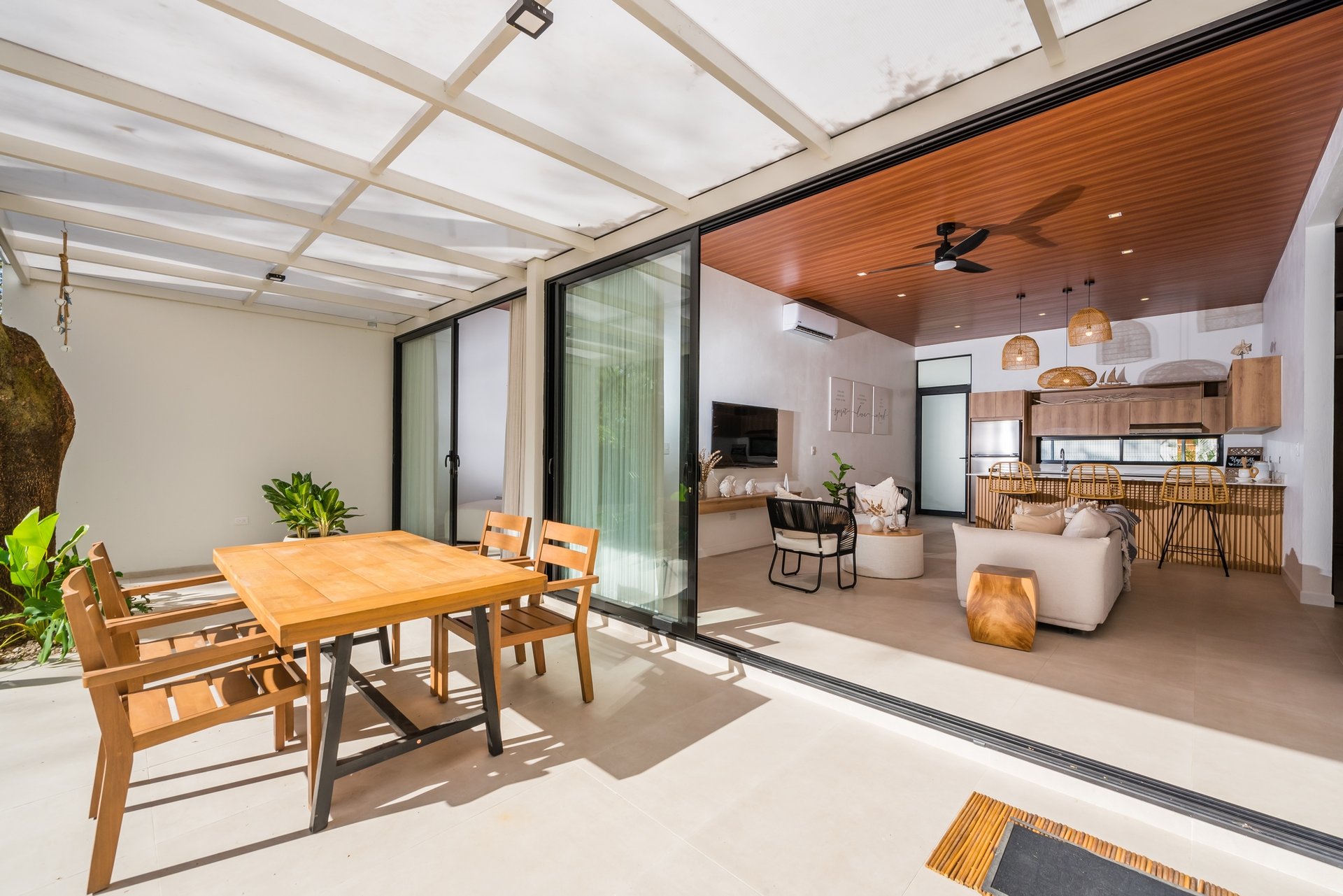 V-Jose Panama | Modern Boho Villa + Apartment with Pool in Linderos, Near Tamarindo