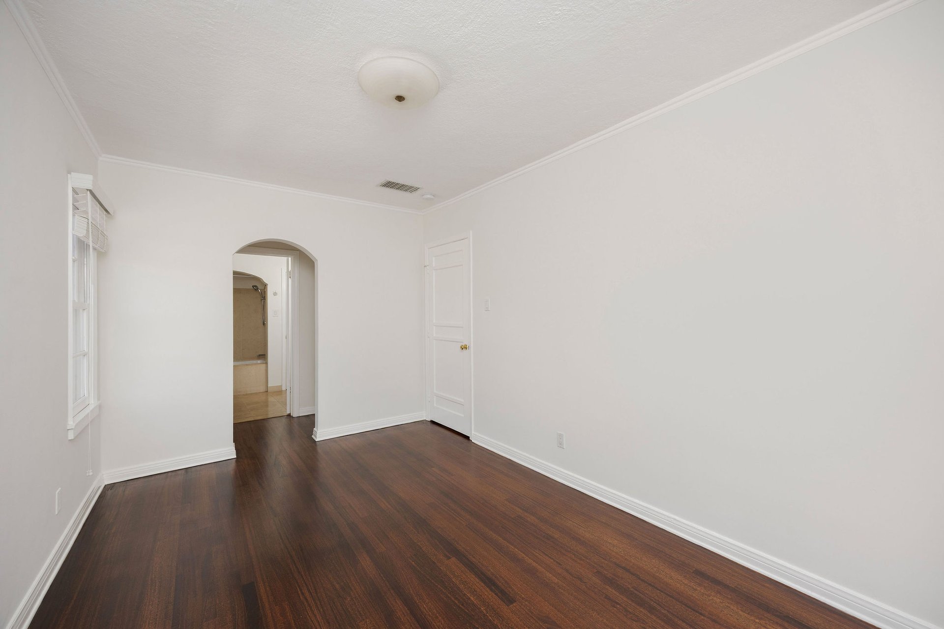 157 S. Fuller Ave