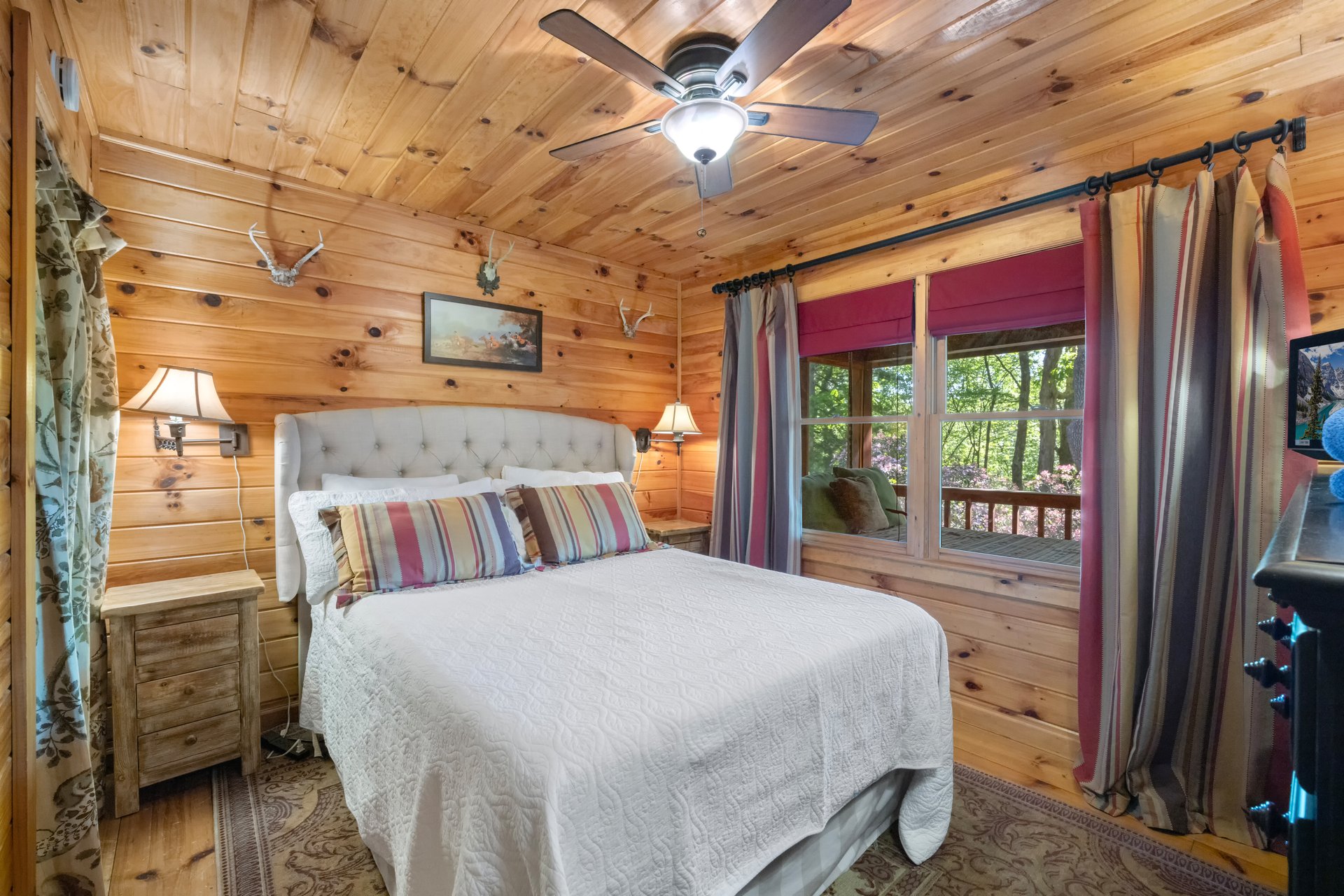 90 Holloway Circle, Blue Ridge, GA 30513