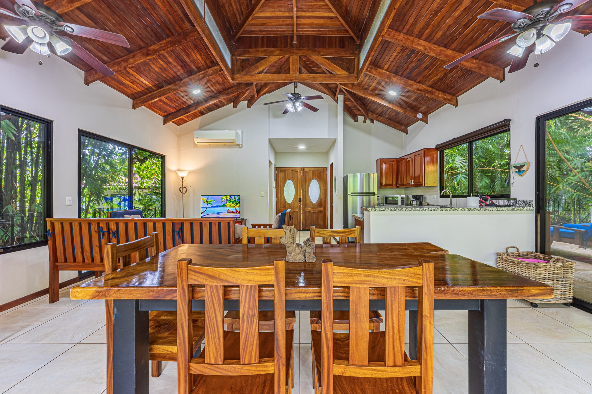 Tropical Villa in Canto del Mar | Walk to Dominicalito Beach