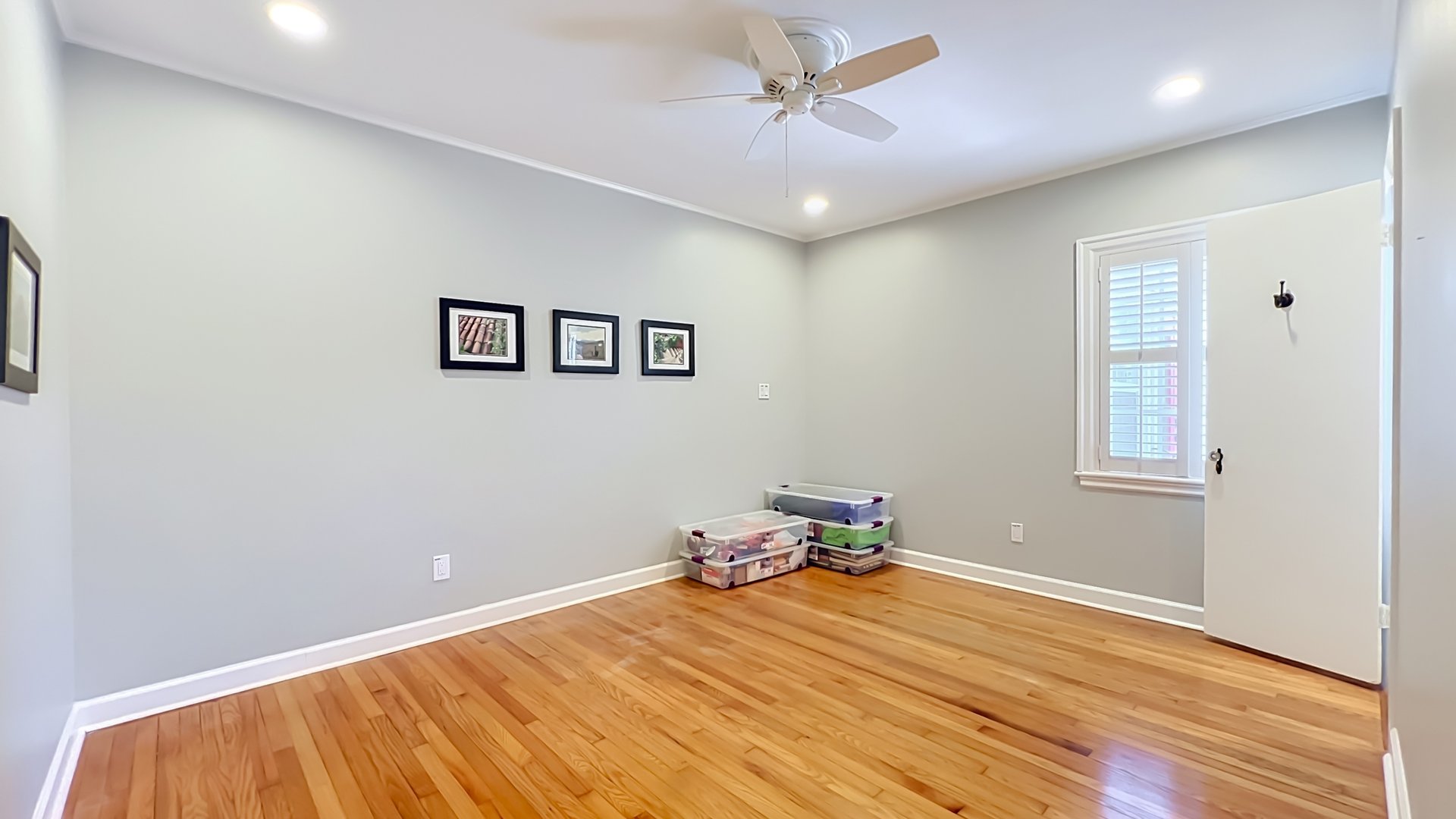 Three-Bedroom Two-Bathroom Bungalow in Orlando's Beverly Shores