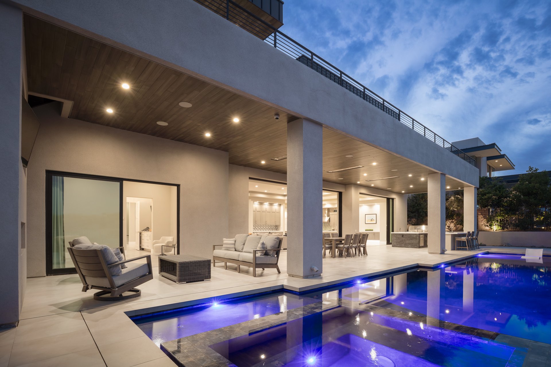 8 Sun Glow Lane